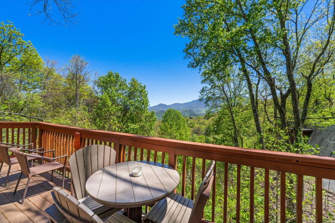 A Million Dollar View By Colonial Properties view 3