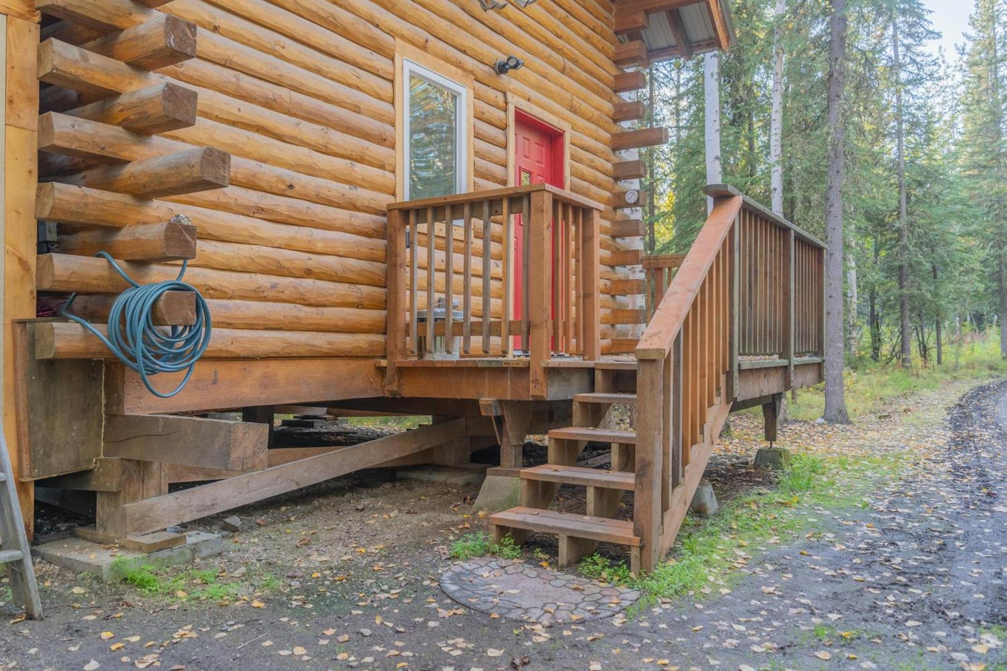 Iniakuk Forest Cabin
