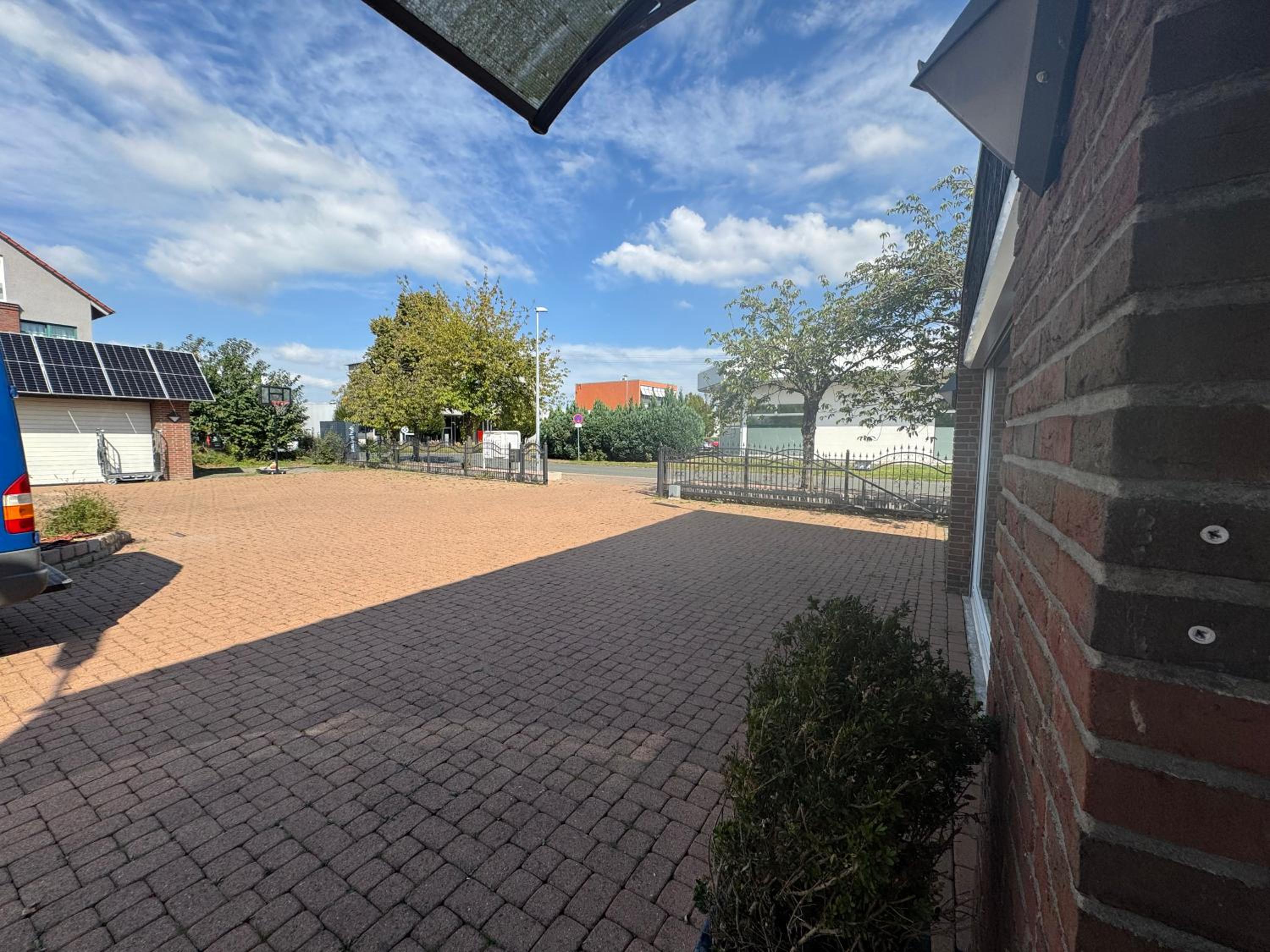 Modern House Gehrden auf 2 Etagen, Nice Garten, Barbecue, Contactless Check-in, free parking