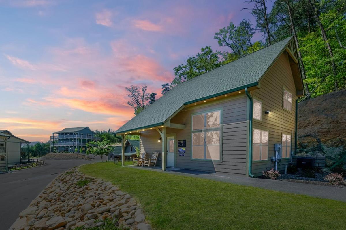 Bearadise Cove By Colonial Properties