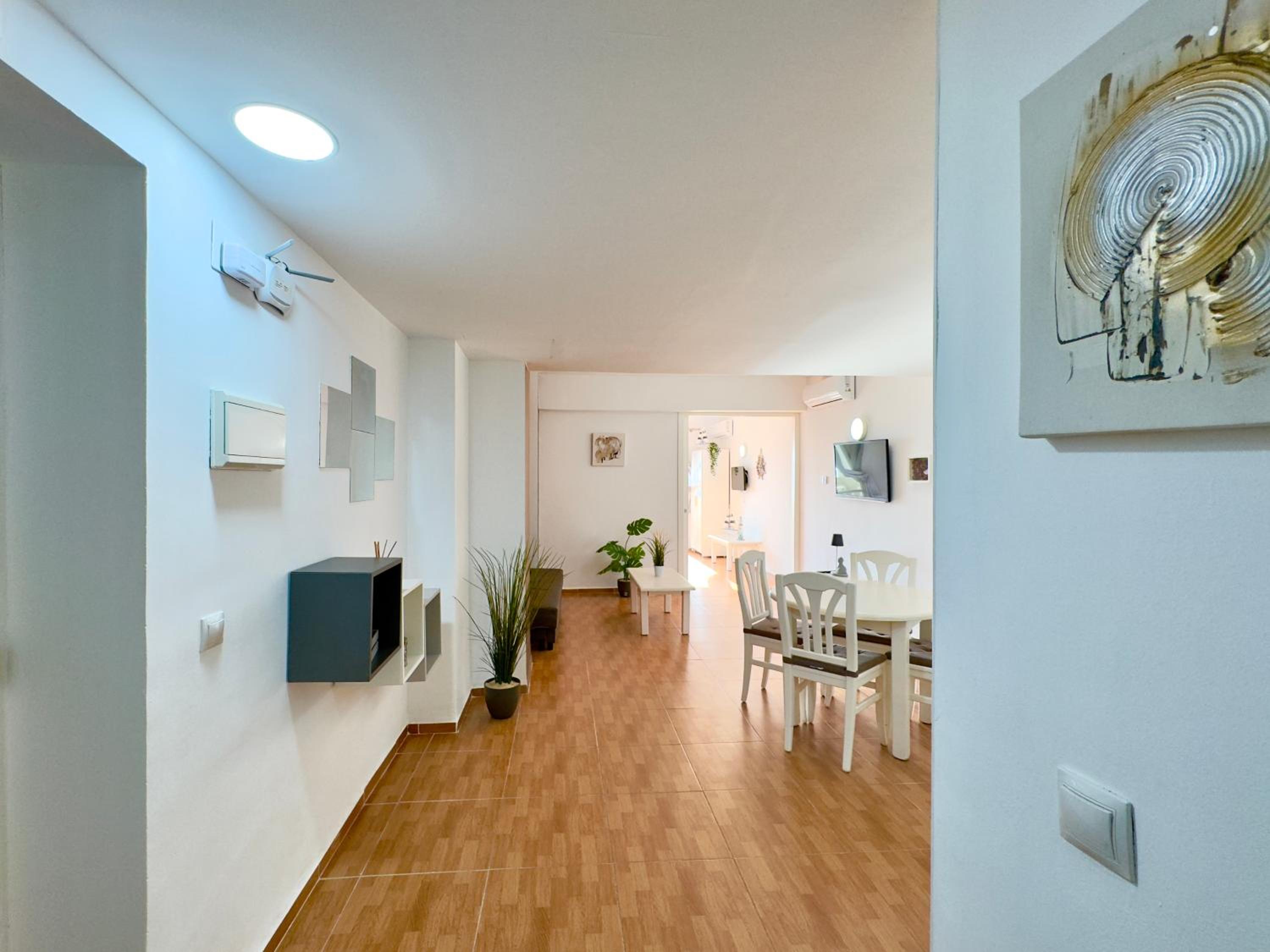 Apartamento vistas al mar y piscina Benalmádena