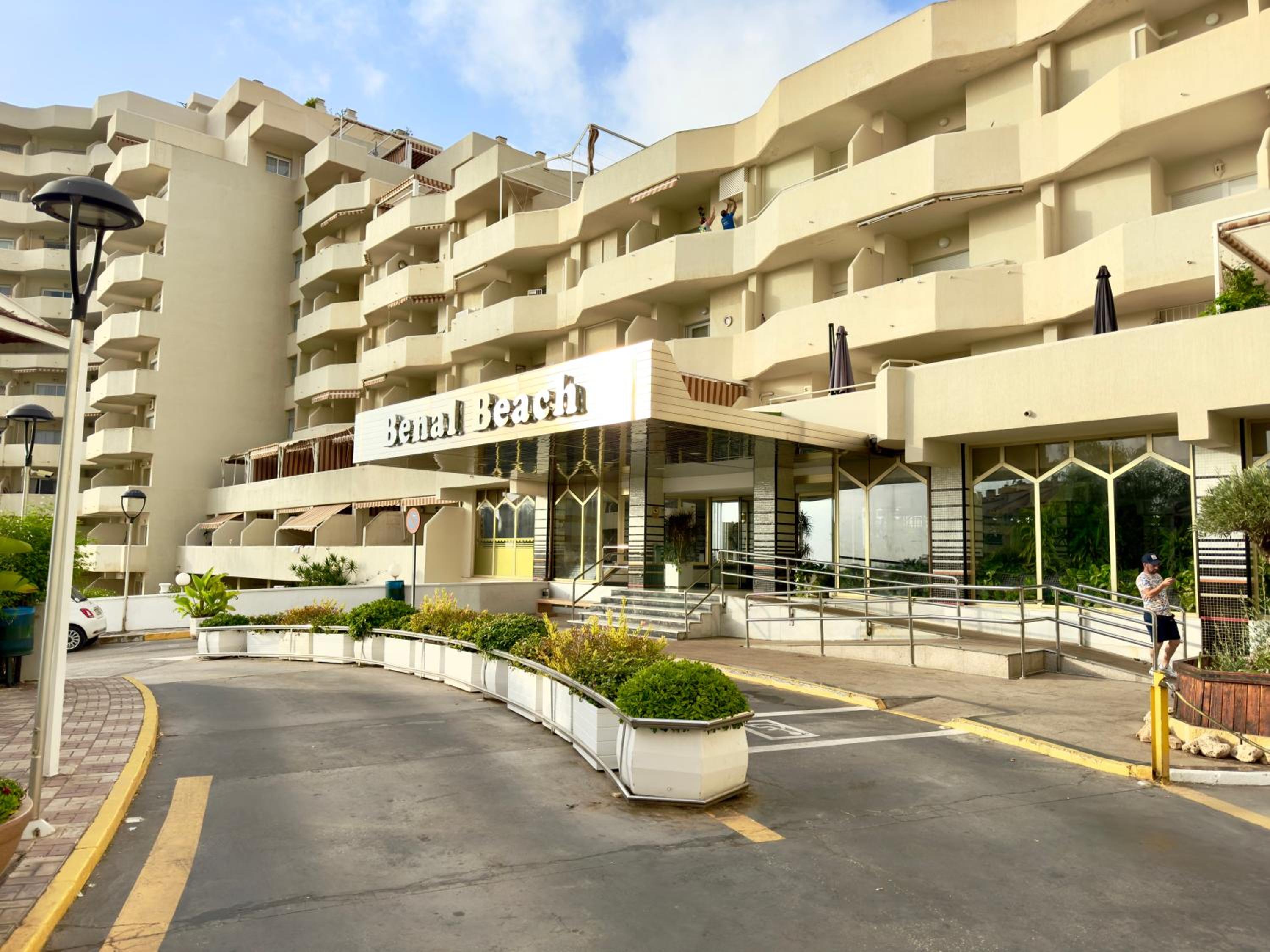 Apartamento vistas al mar y piscina Benalmádena