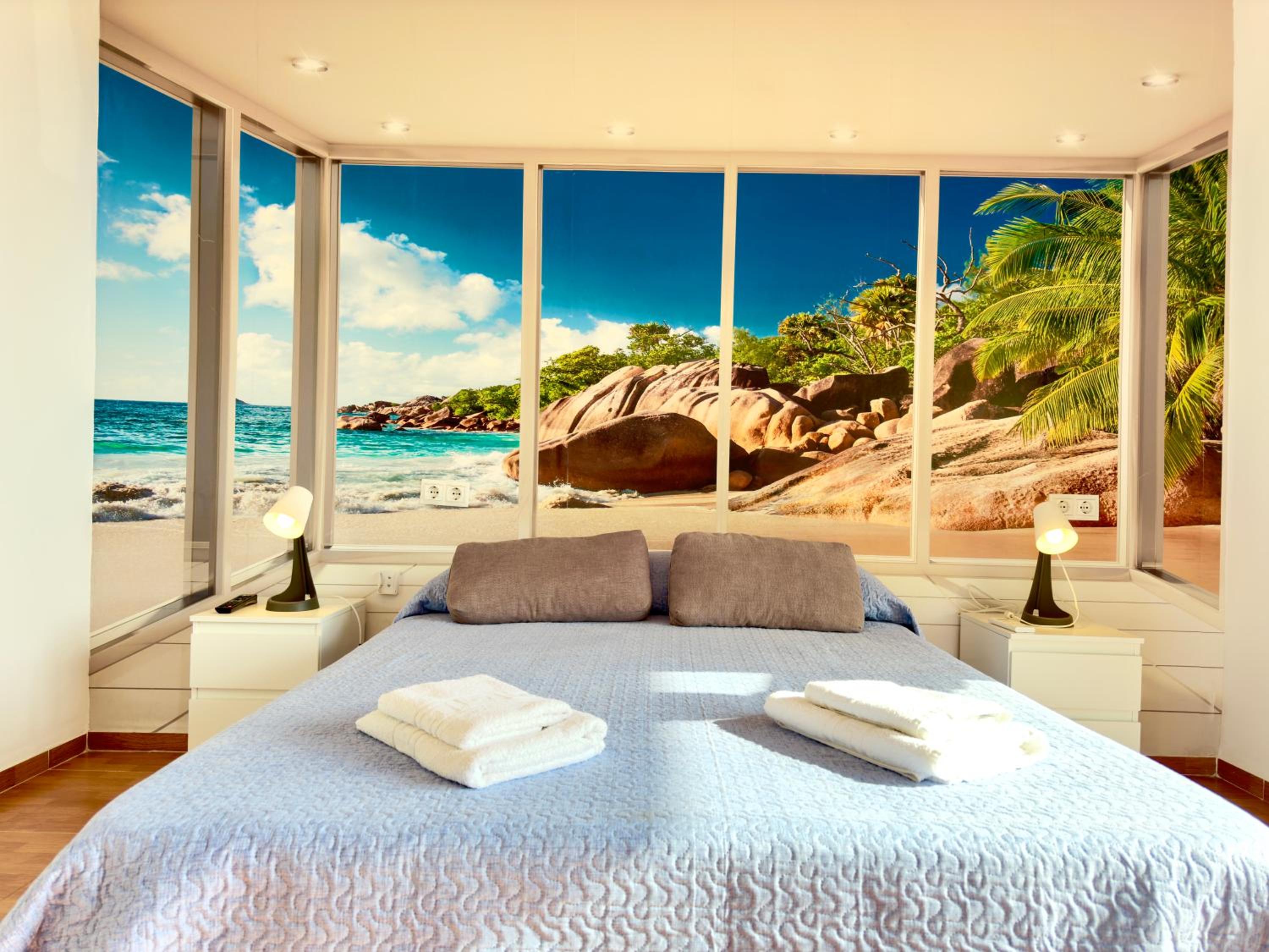 Apartamento vistas al mar y piscina Benalmádena