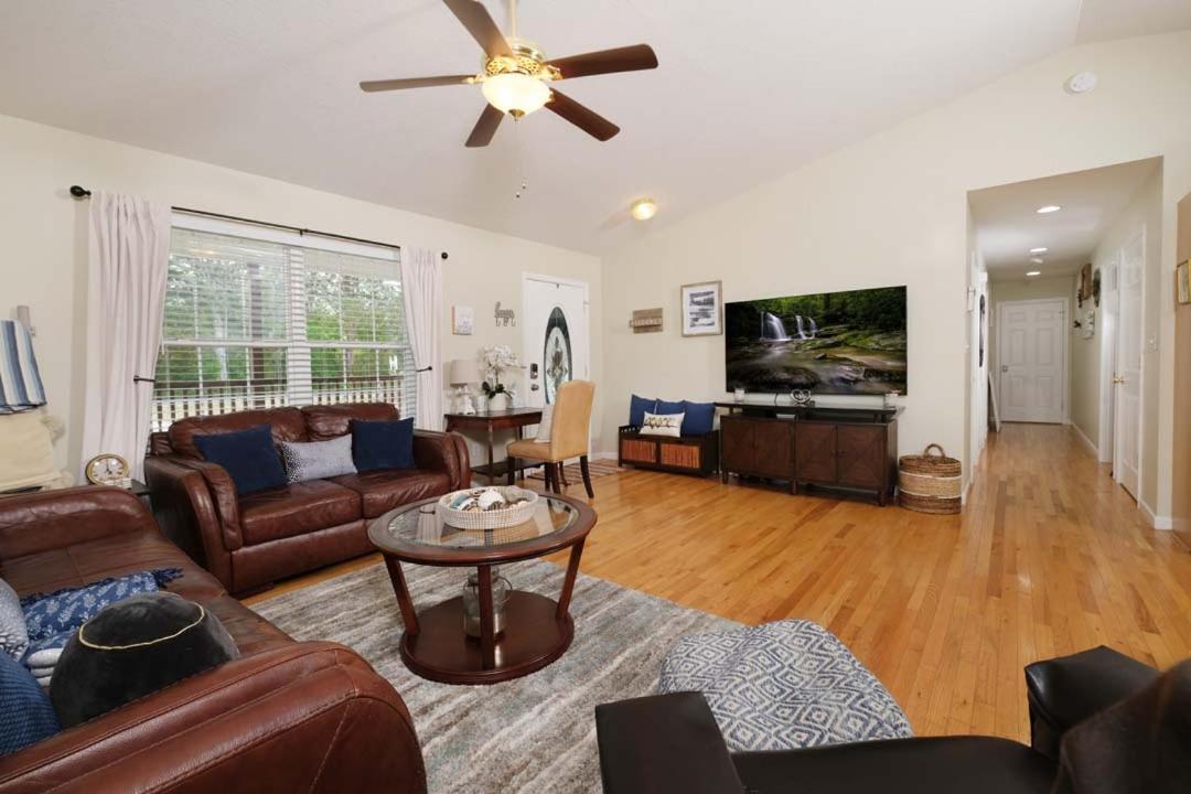 Birdsong Bungalow By Colonial Properties view 2