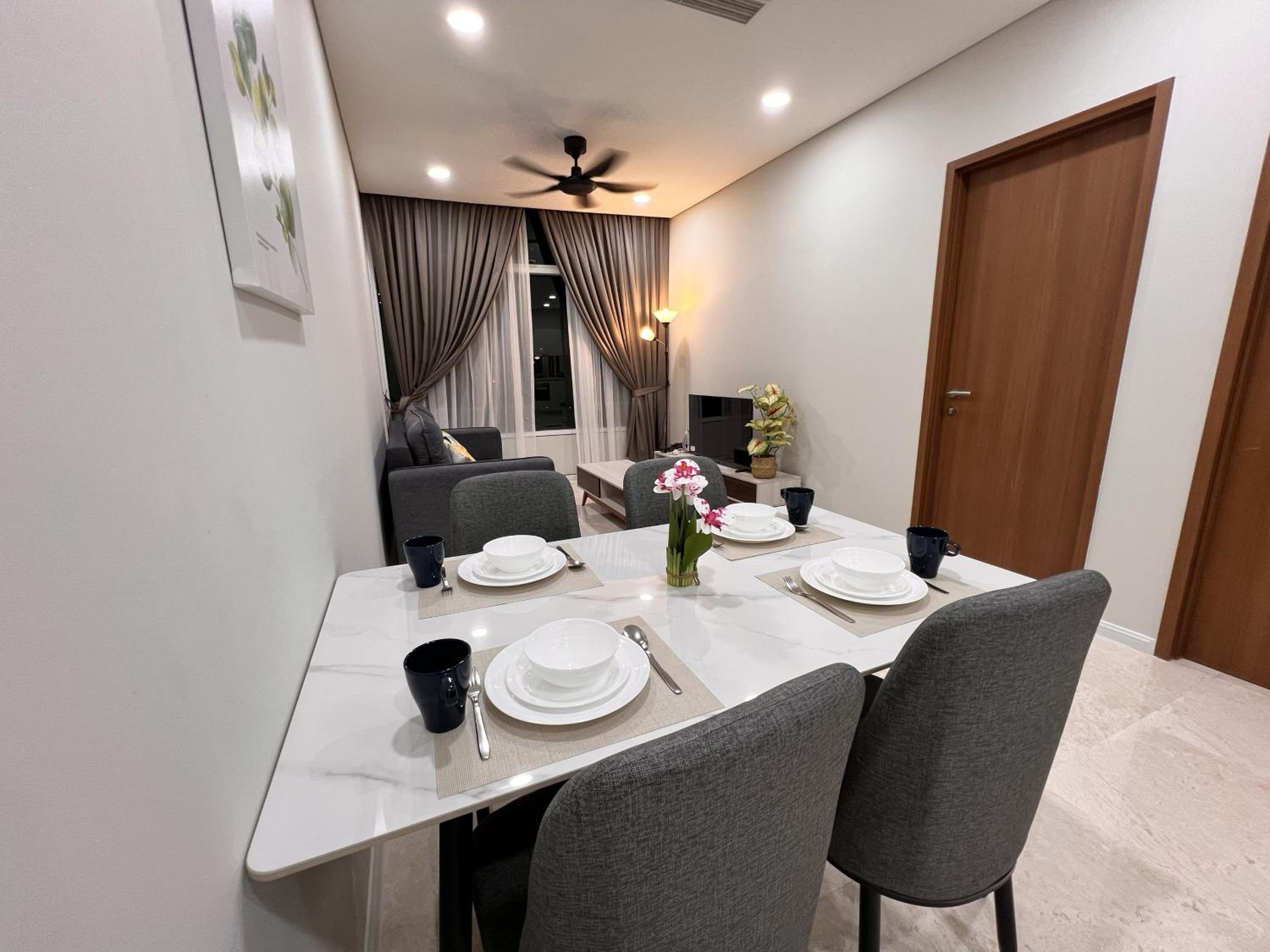 Sky Suites at KLCC by Mitstay