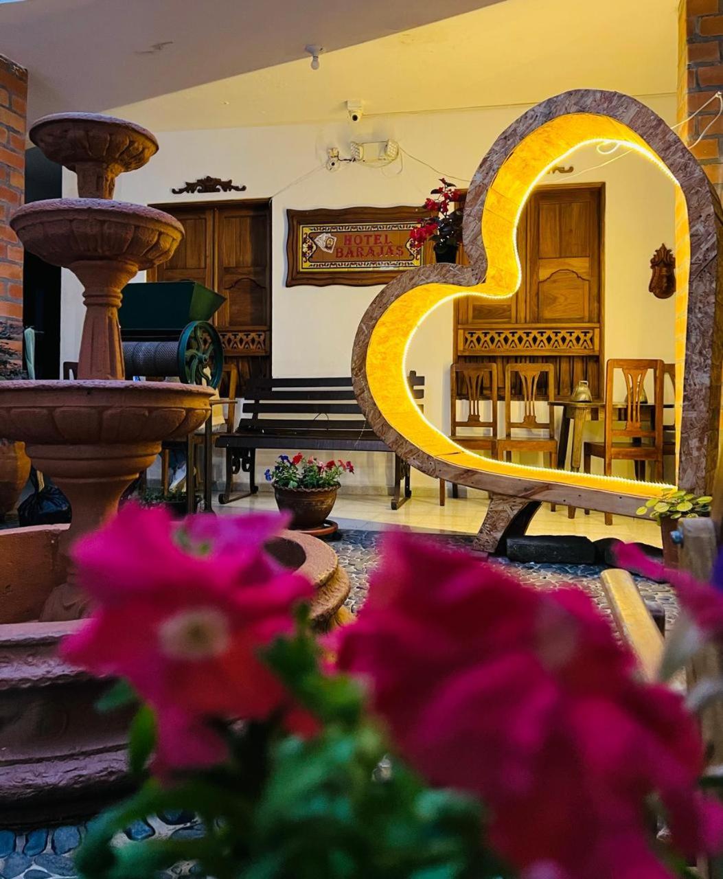 Hotel Barajas - Image 1