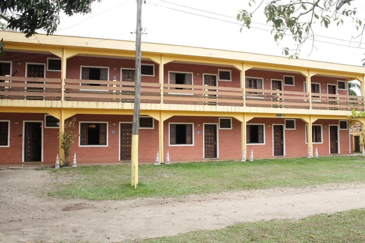 Flat perto de 3 praias com vaga e cozinha completa
