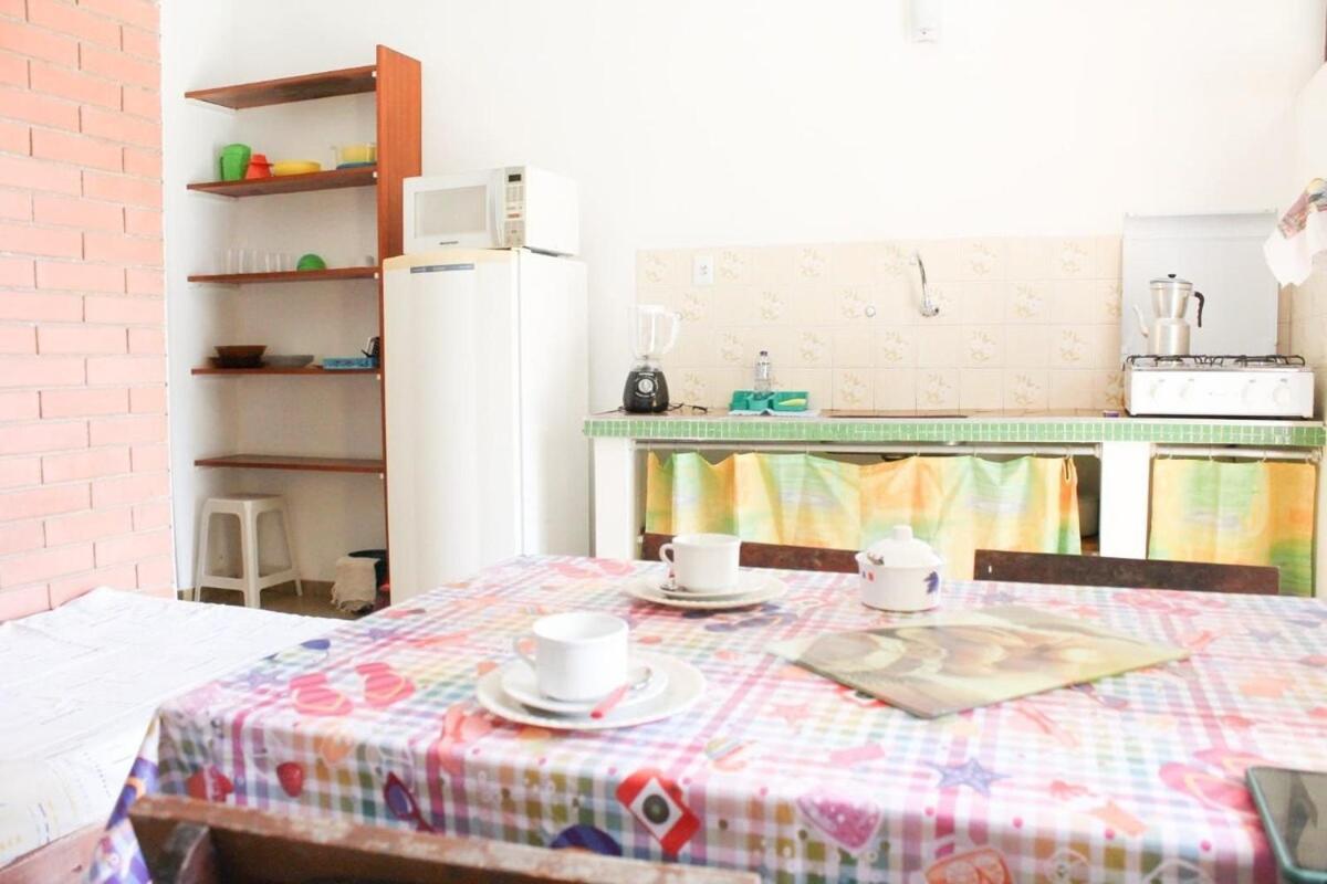 Flat perto de 3 praias com vaga e cozinha completa