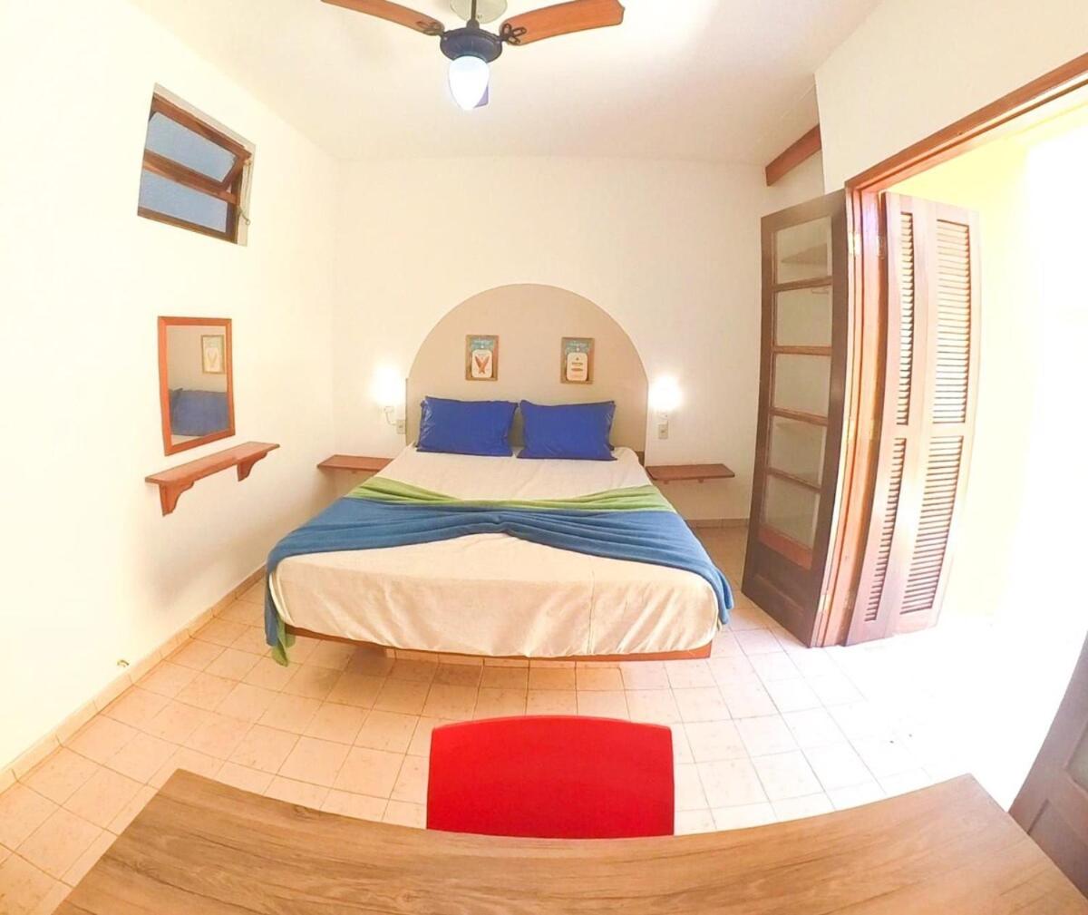 Flat perto de 3 praias com vaga e cozinha completa