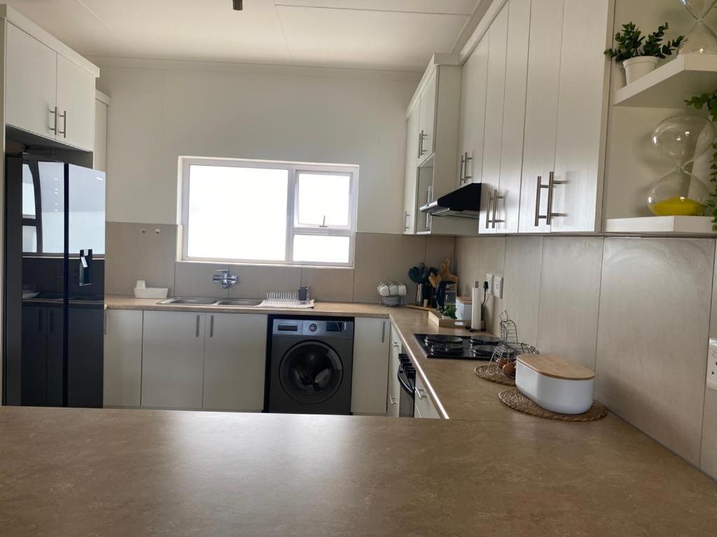Windhoek Holiday Apartment view 4