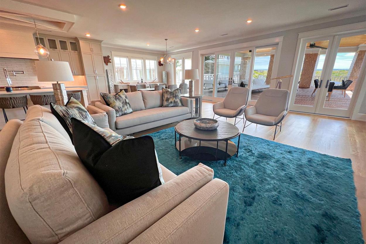 Gallery by the Sea by Sea Scape Properties view 2