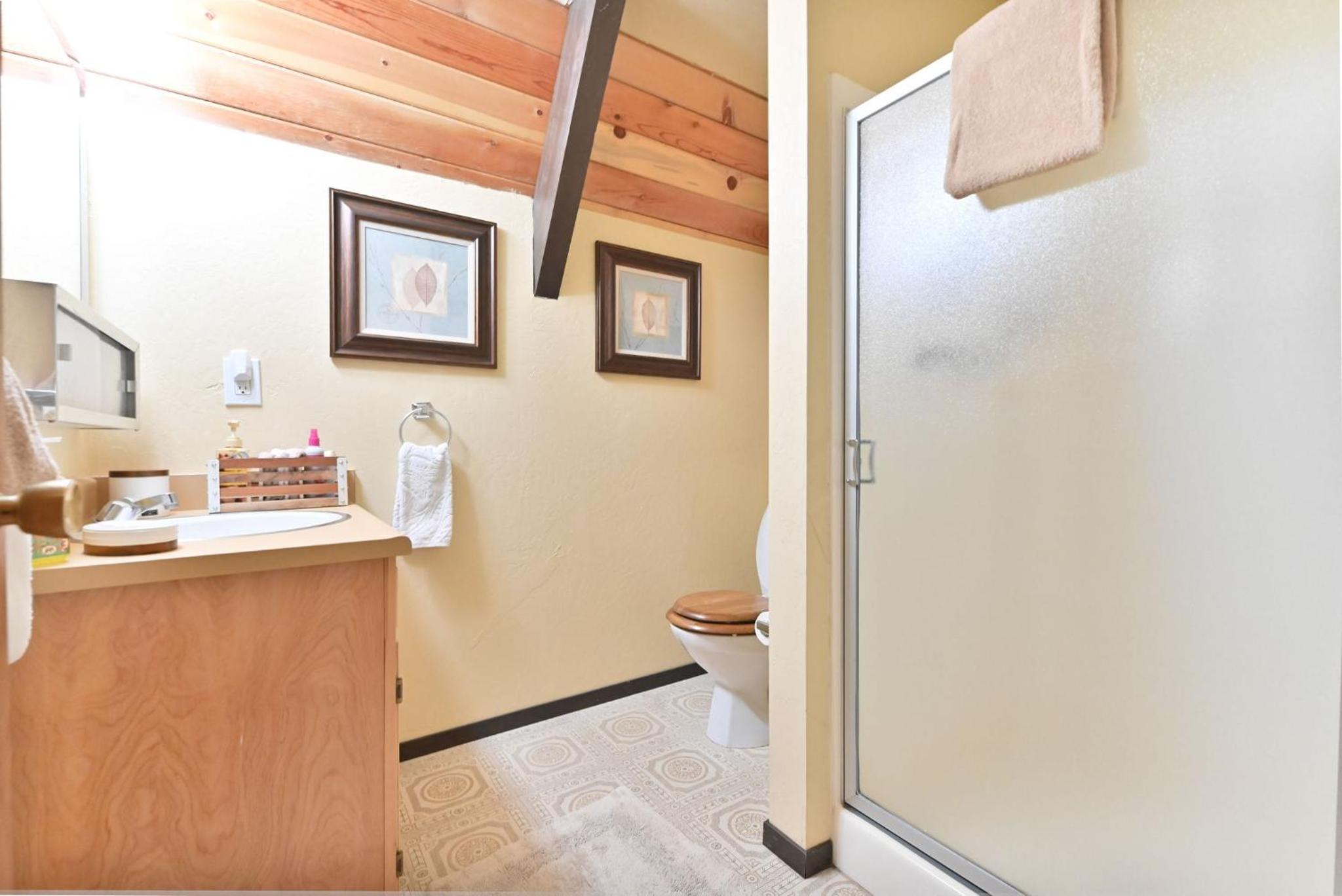 Hathaway Pines Hideaway Chalet