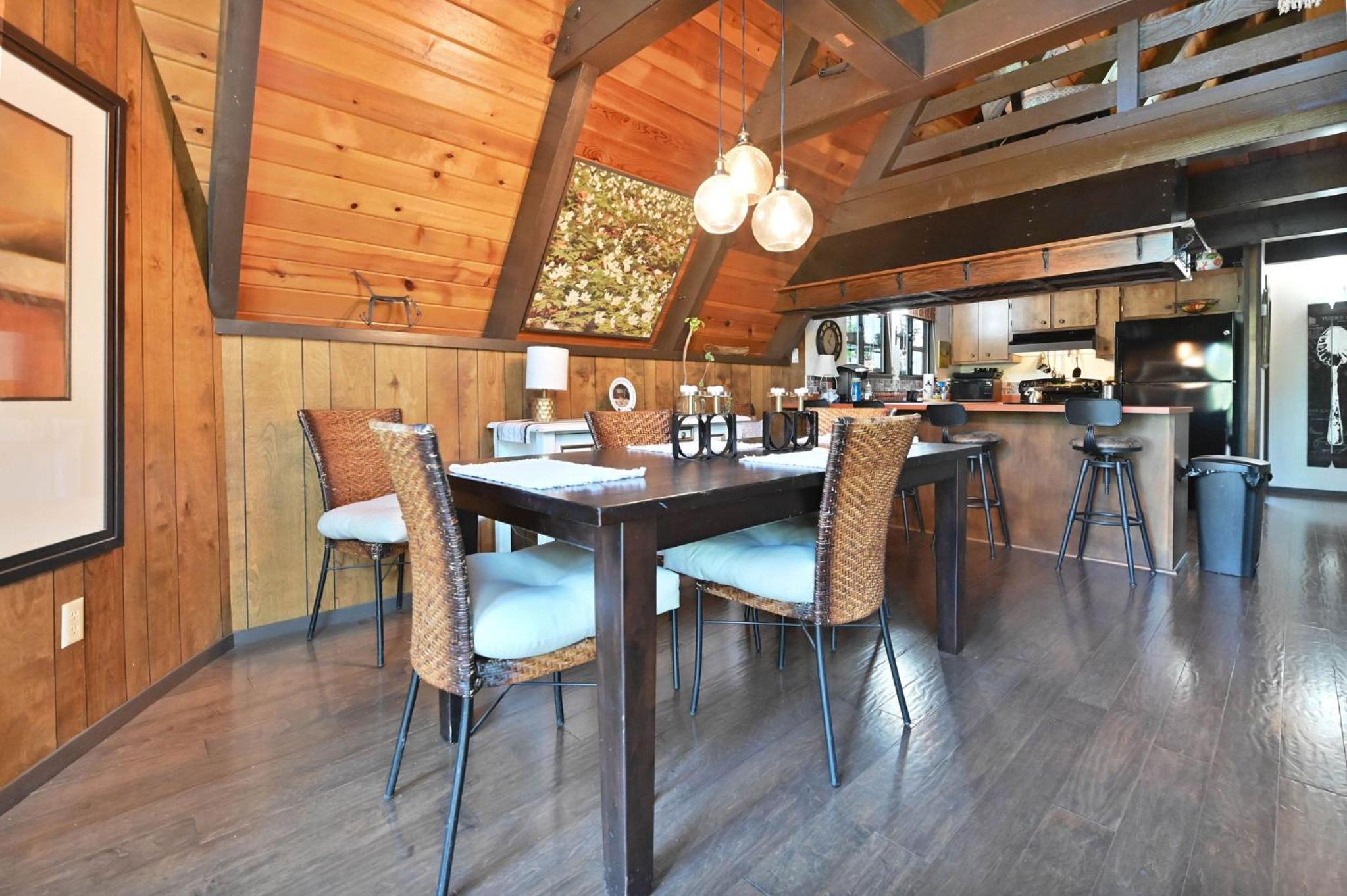 Hathaway Pines Hideaway Chalet