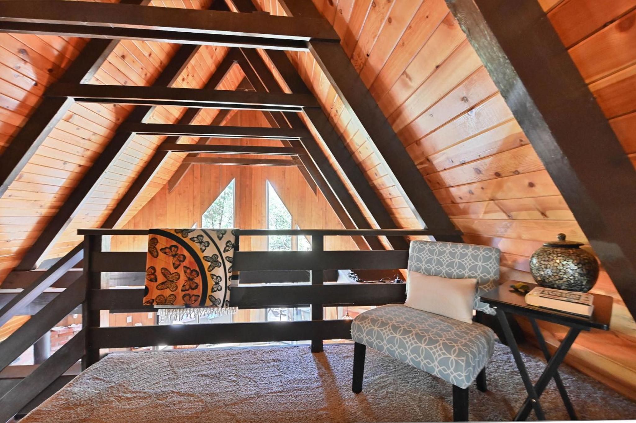 Hathaway Pines Hideaway Chalet