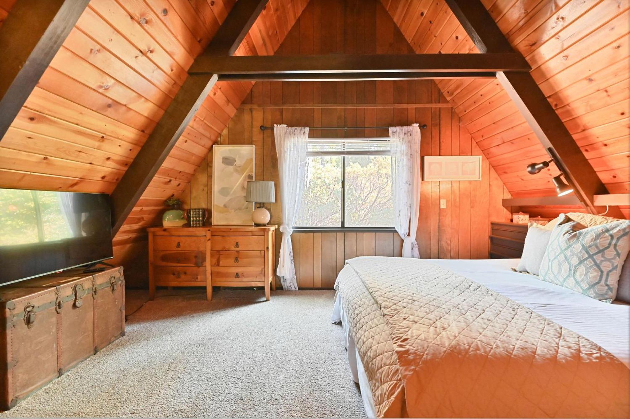 Hathaway Pines Hideaway Chalet
