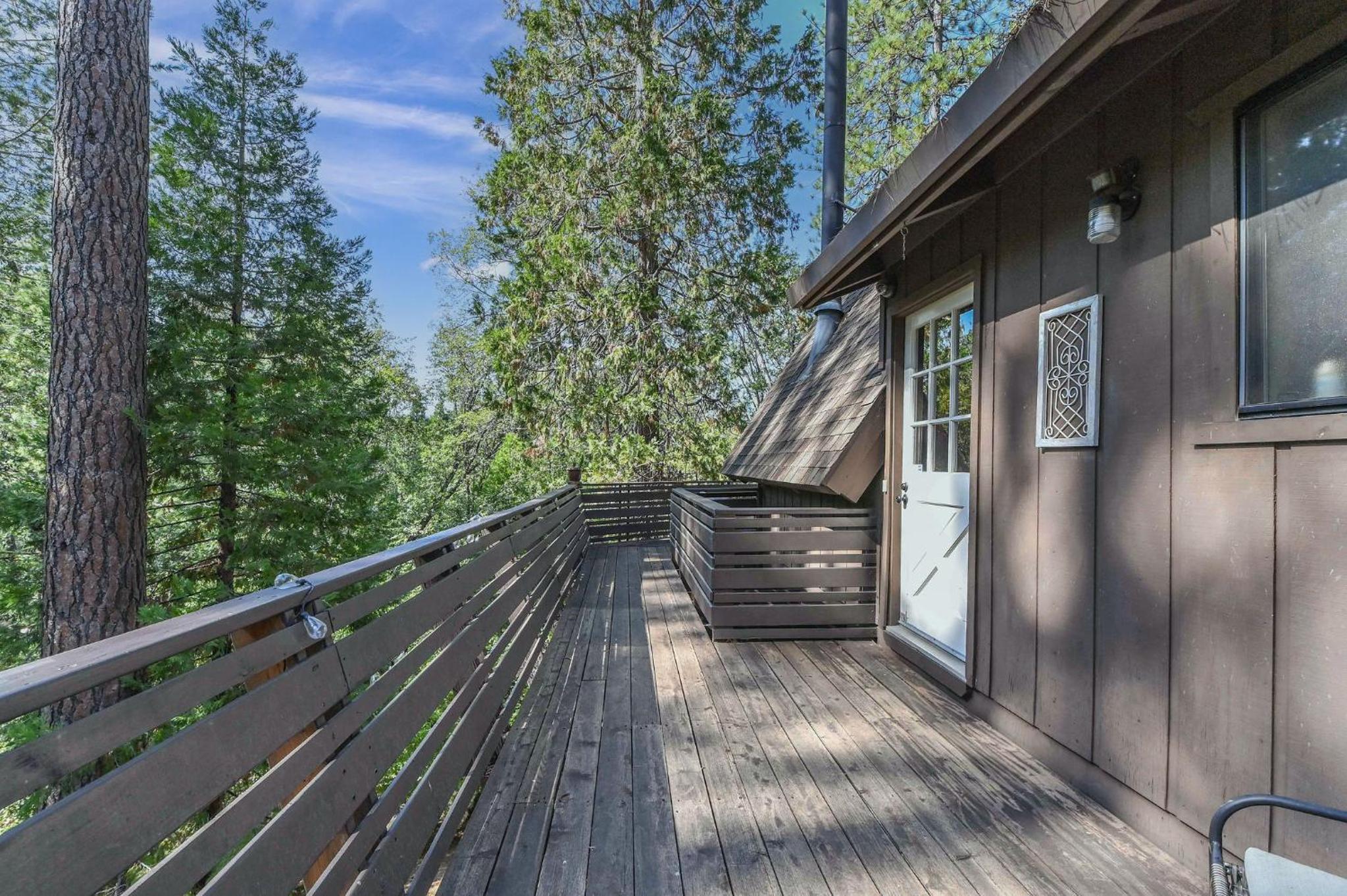 Hathaway Pines Hideaway Chalet