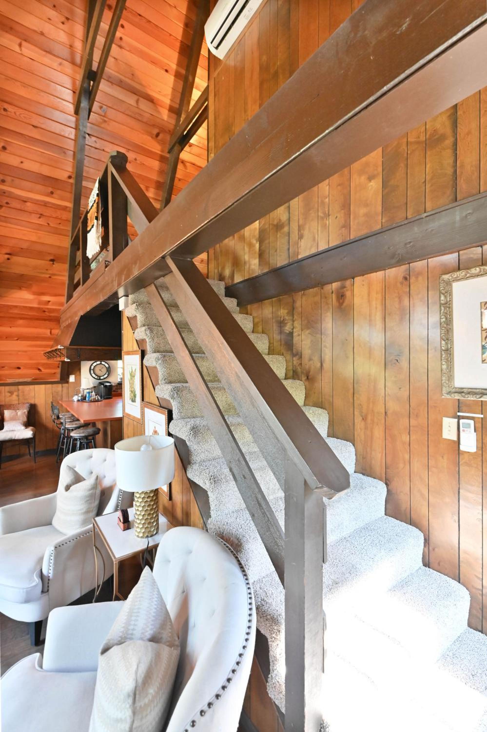 Hathaway Pines Hideaway Chalet
