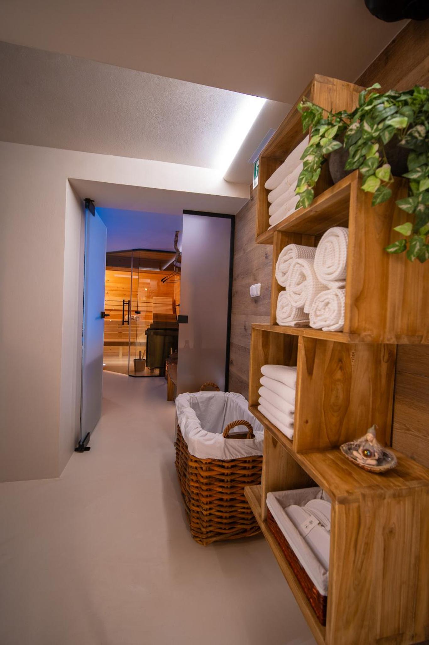 Apartmány Revenite