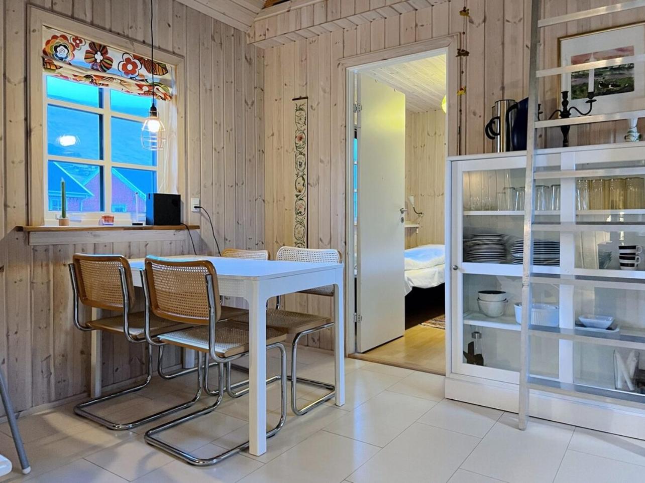 Discover this Well-Appointed Cottage H