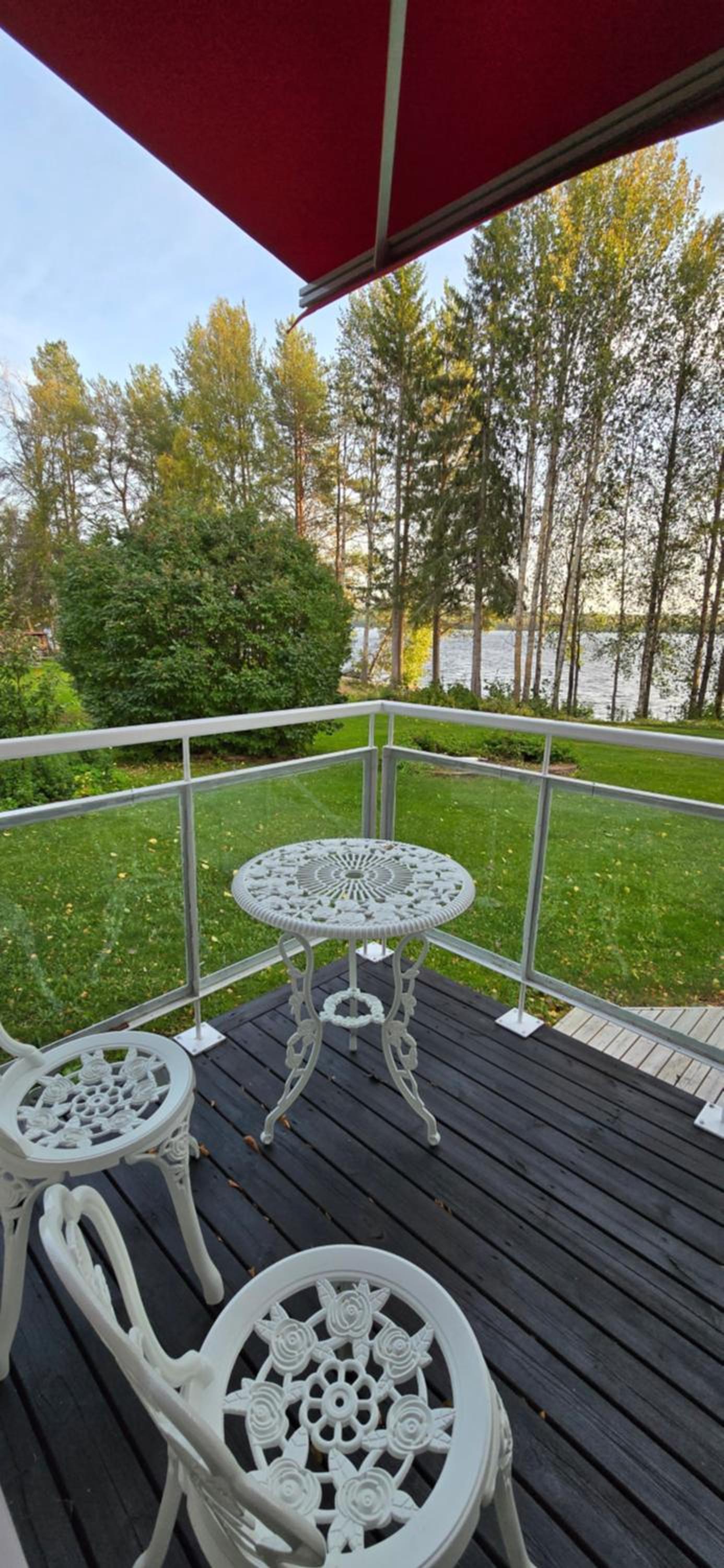 Lakeside Salmi A