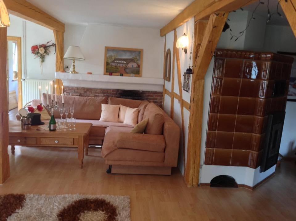 Luxus-Landhaus Nordsee, Sommer-Pool, Kaminofen, große Terrasse, Grill, 2 Schlafzimmer, Küche, Bad, WLAN,