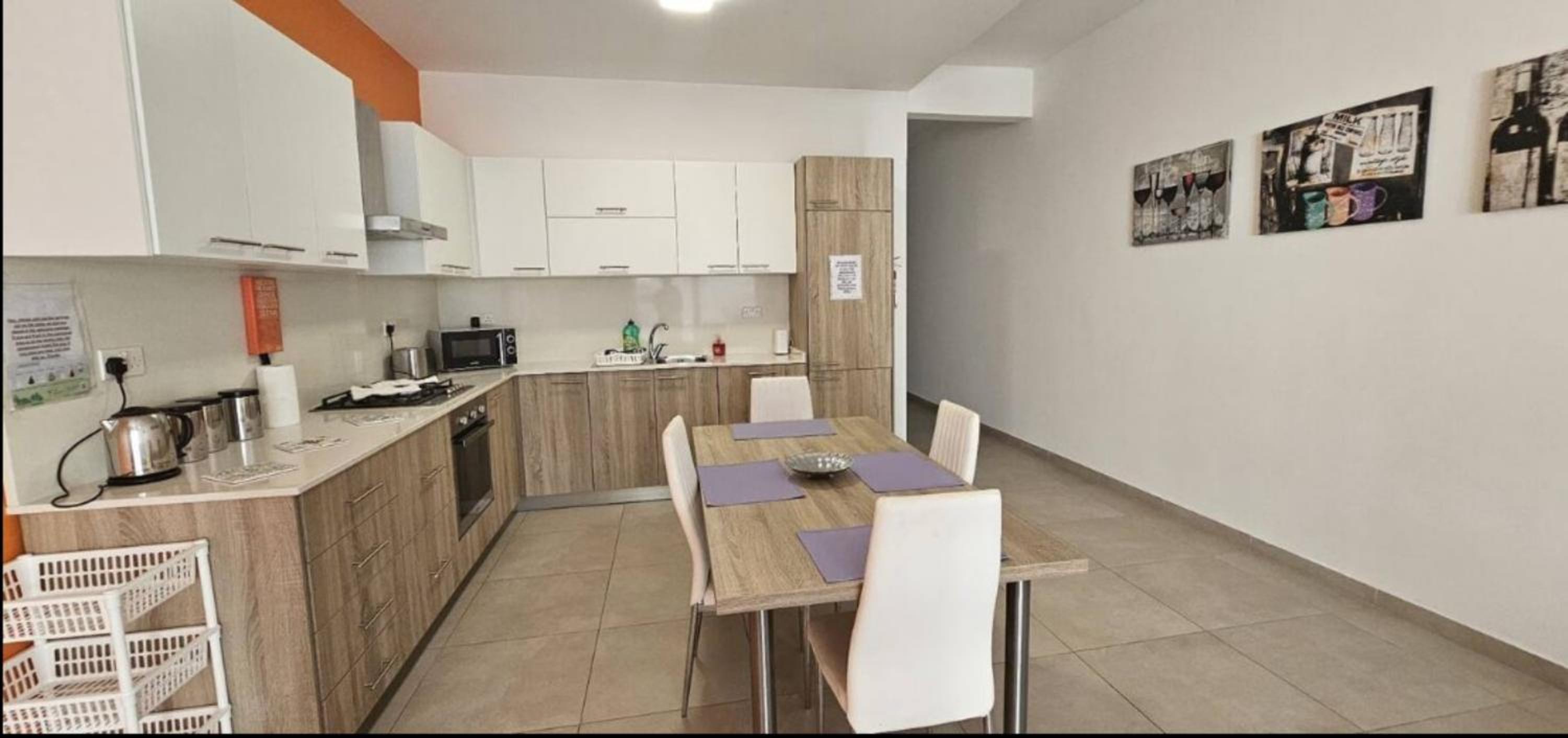 Cozy Apartment 2 bdr 2 bth Terrace near Promenade 2 J2 view 5