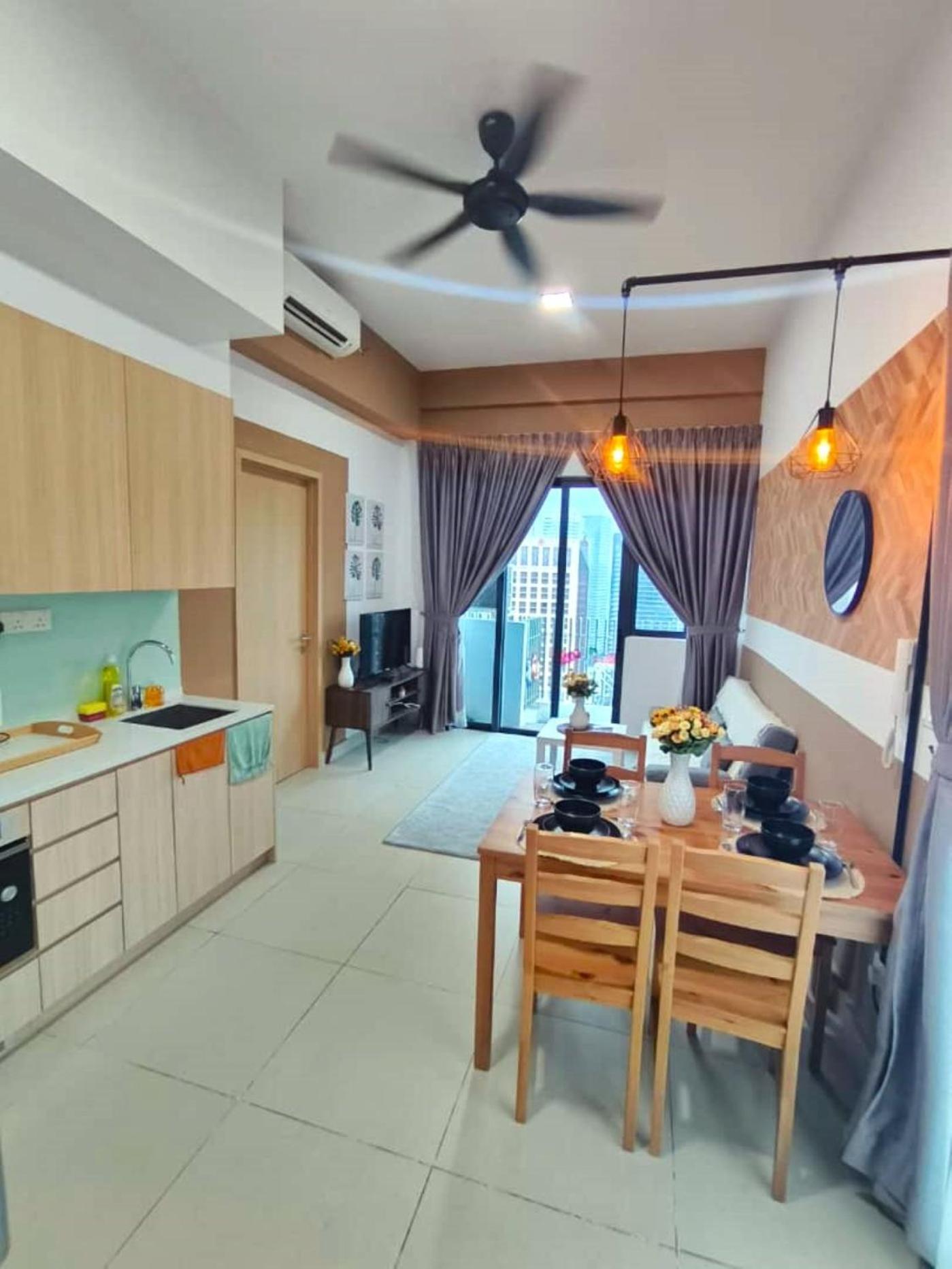 Luxe Suites Home KLCC
