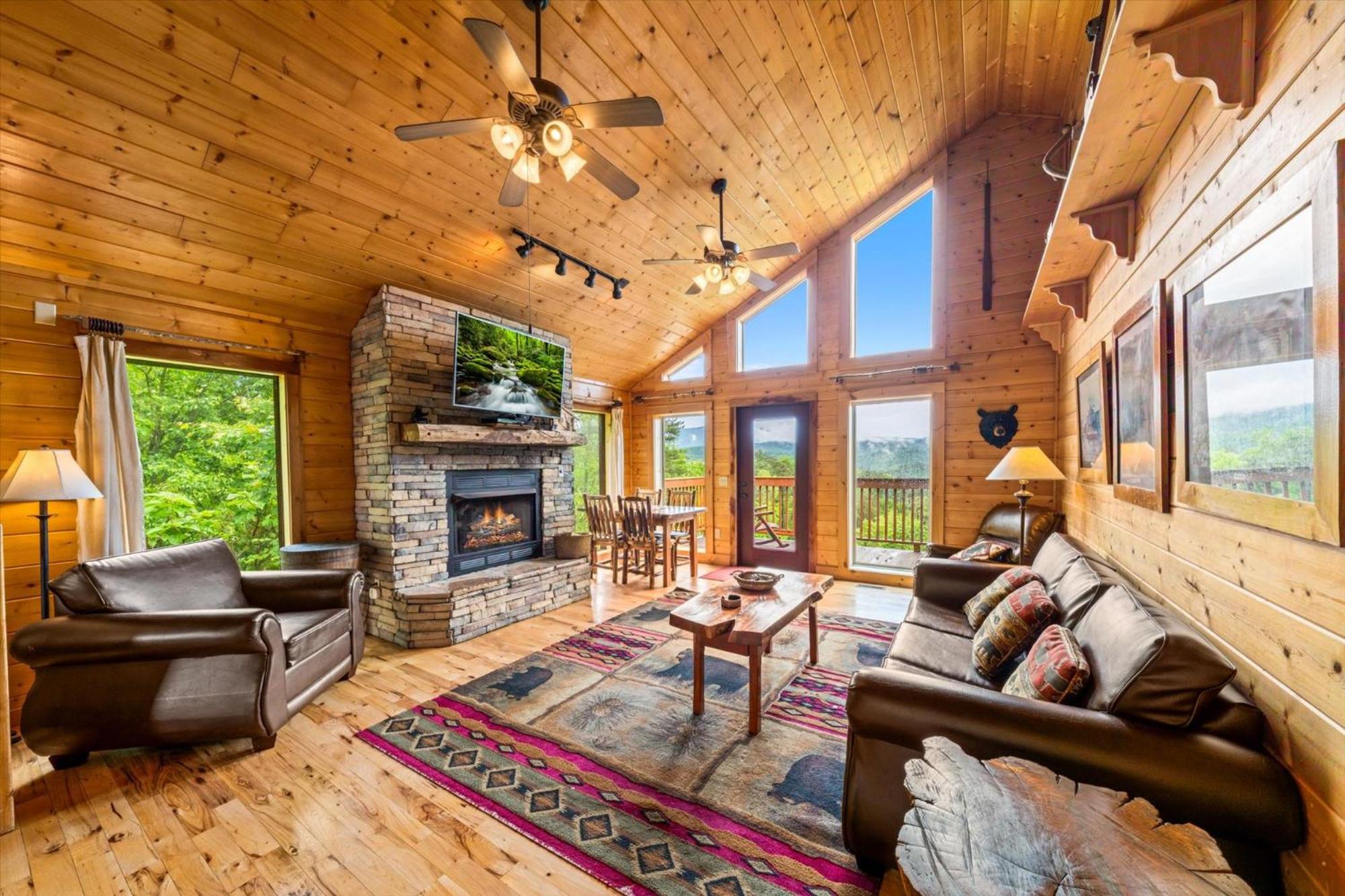 Moonlit Hideaway Spacious 2BR Retreat view 2