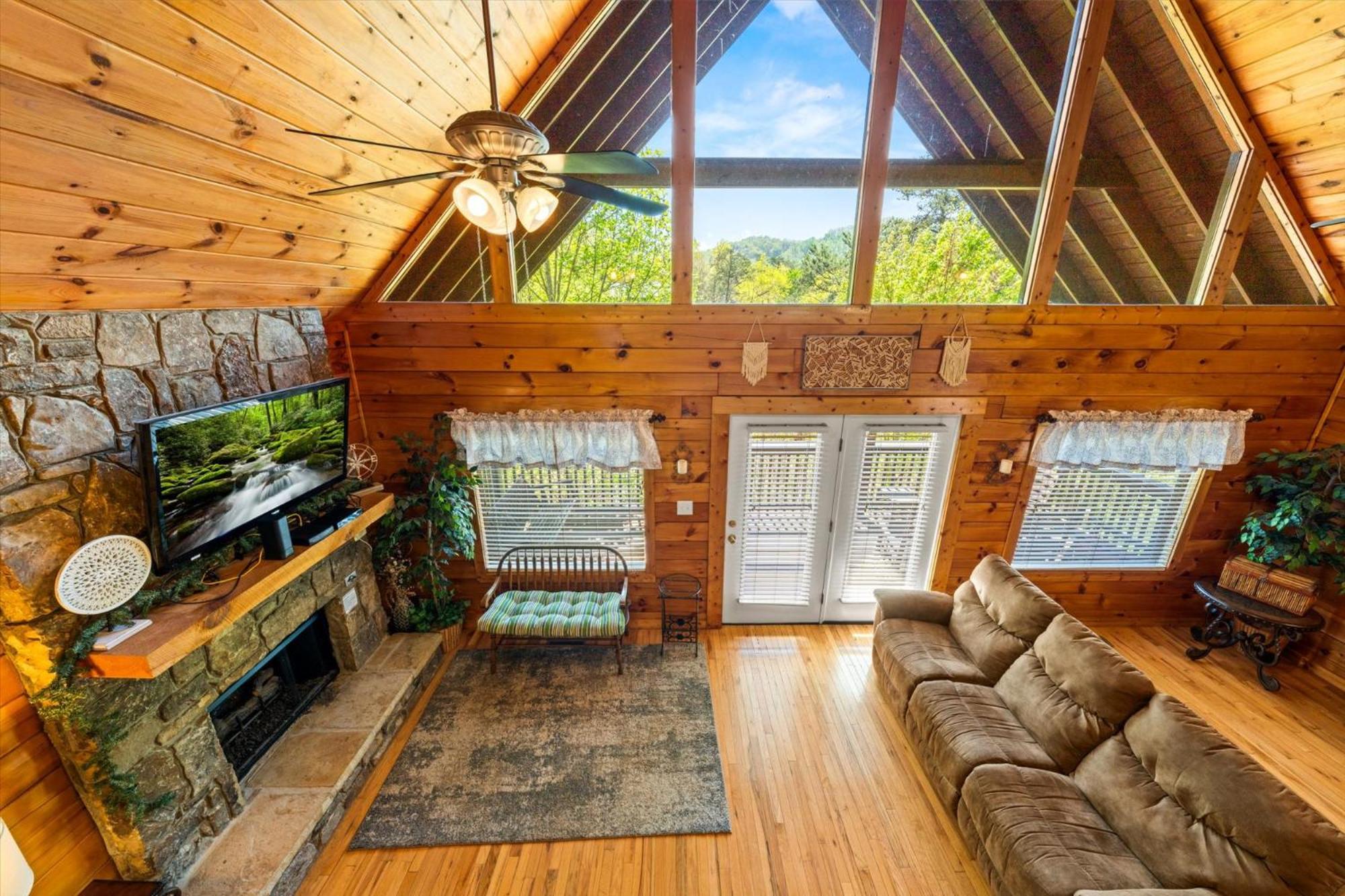 Smoky Mountain Getaway By Colonial Properties view 3