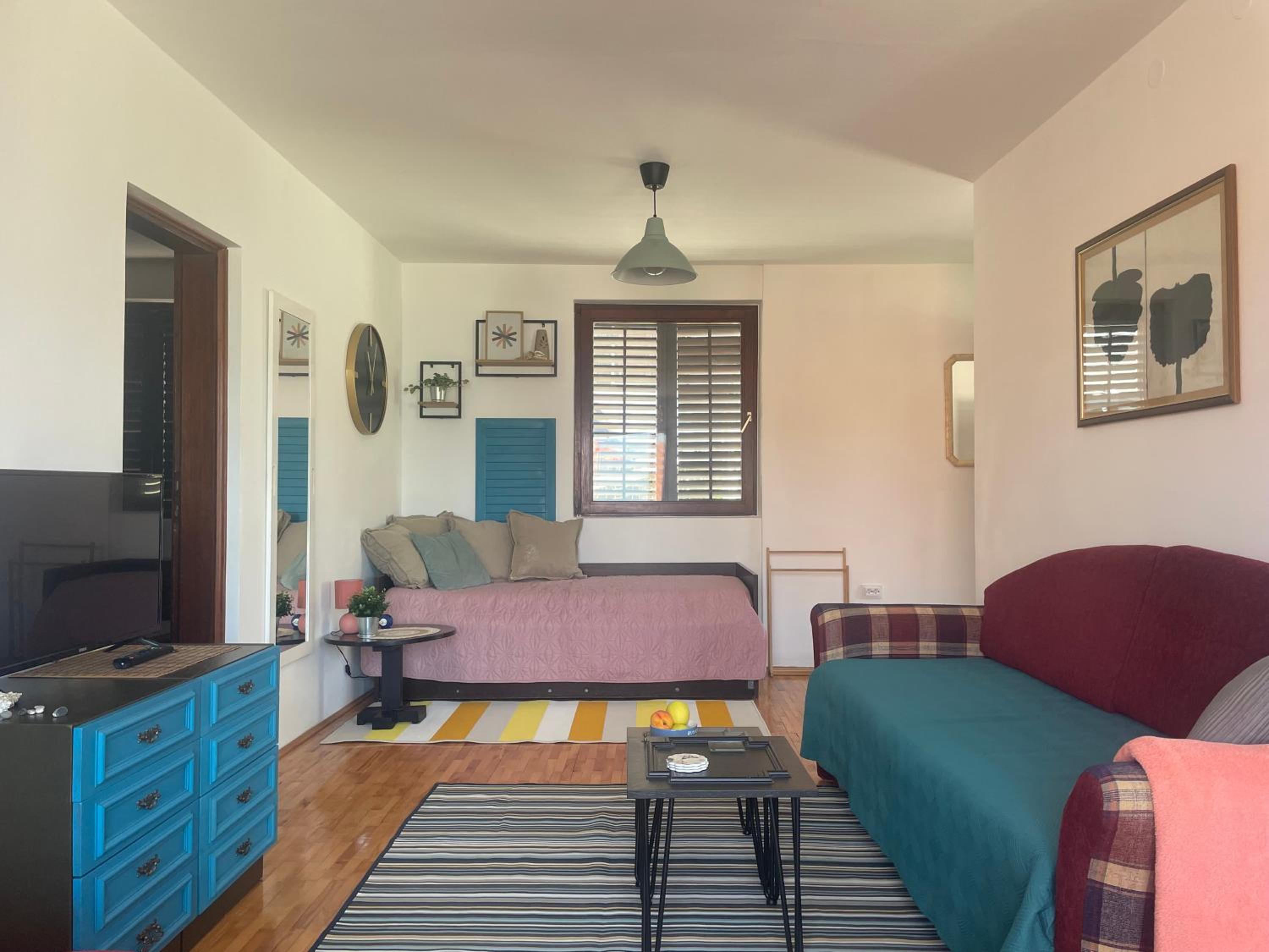 Pier Apartments
