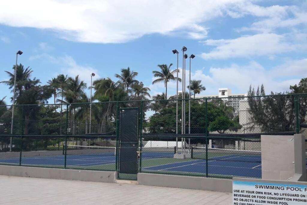 Modern Isla Verde Apt- Beach & Pool near Foxwoods