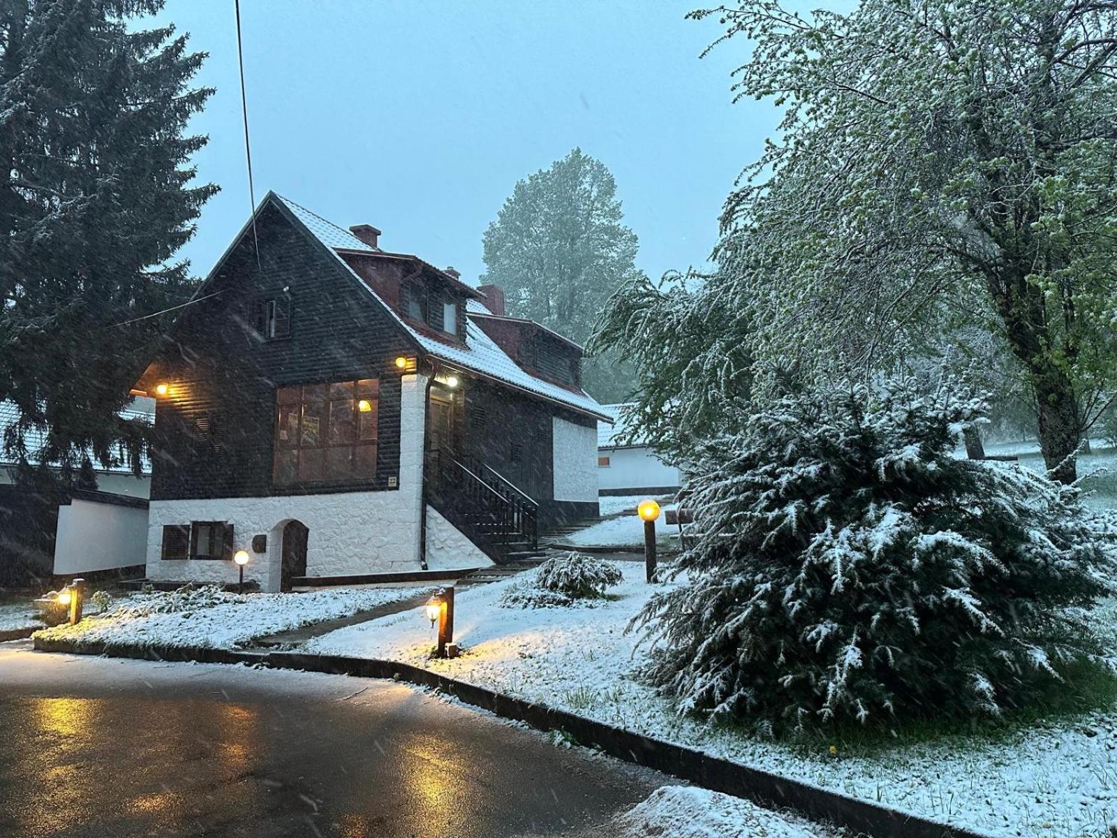 Guest house Zeder view 2
