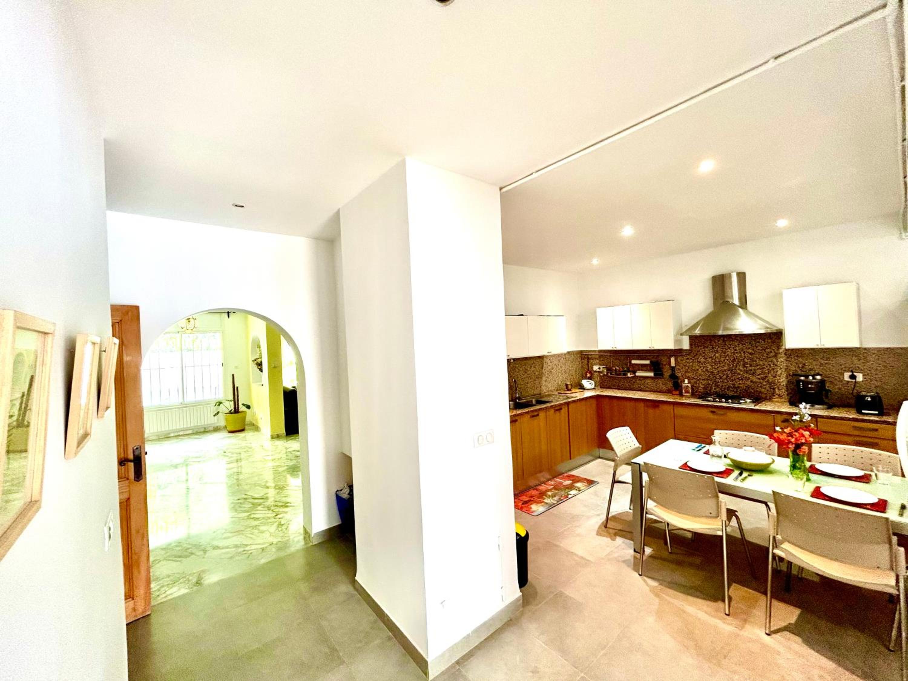Elegant town house in la marsa plage view 5