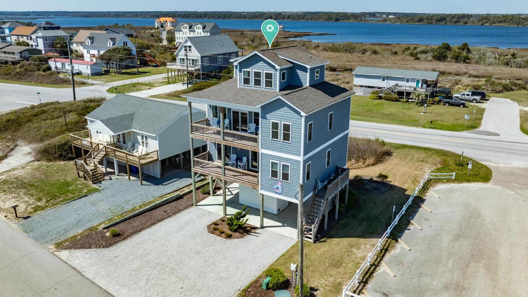 Loot Llama Landing by Sea Scape Properties view 5