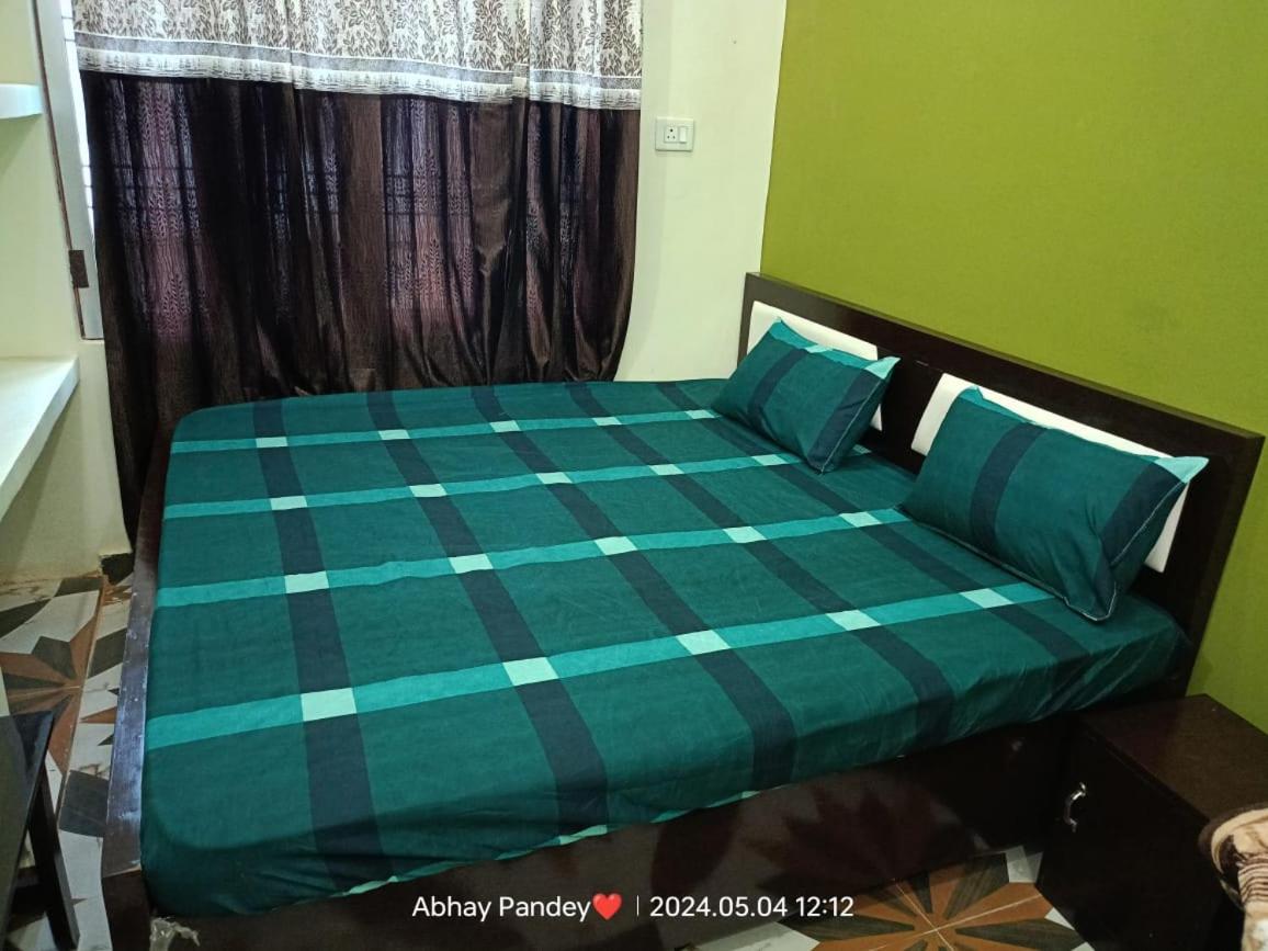 Vishnupriya home stay