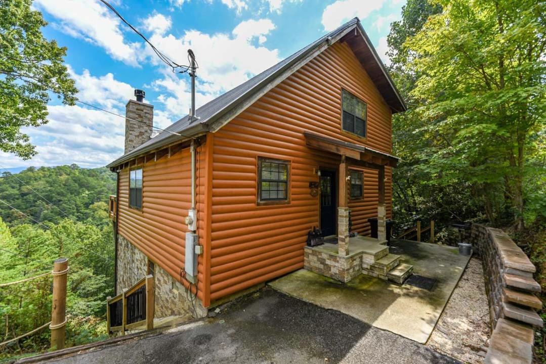 A Mountain Haven By Colonial Properties view 3