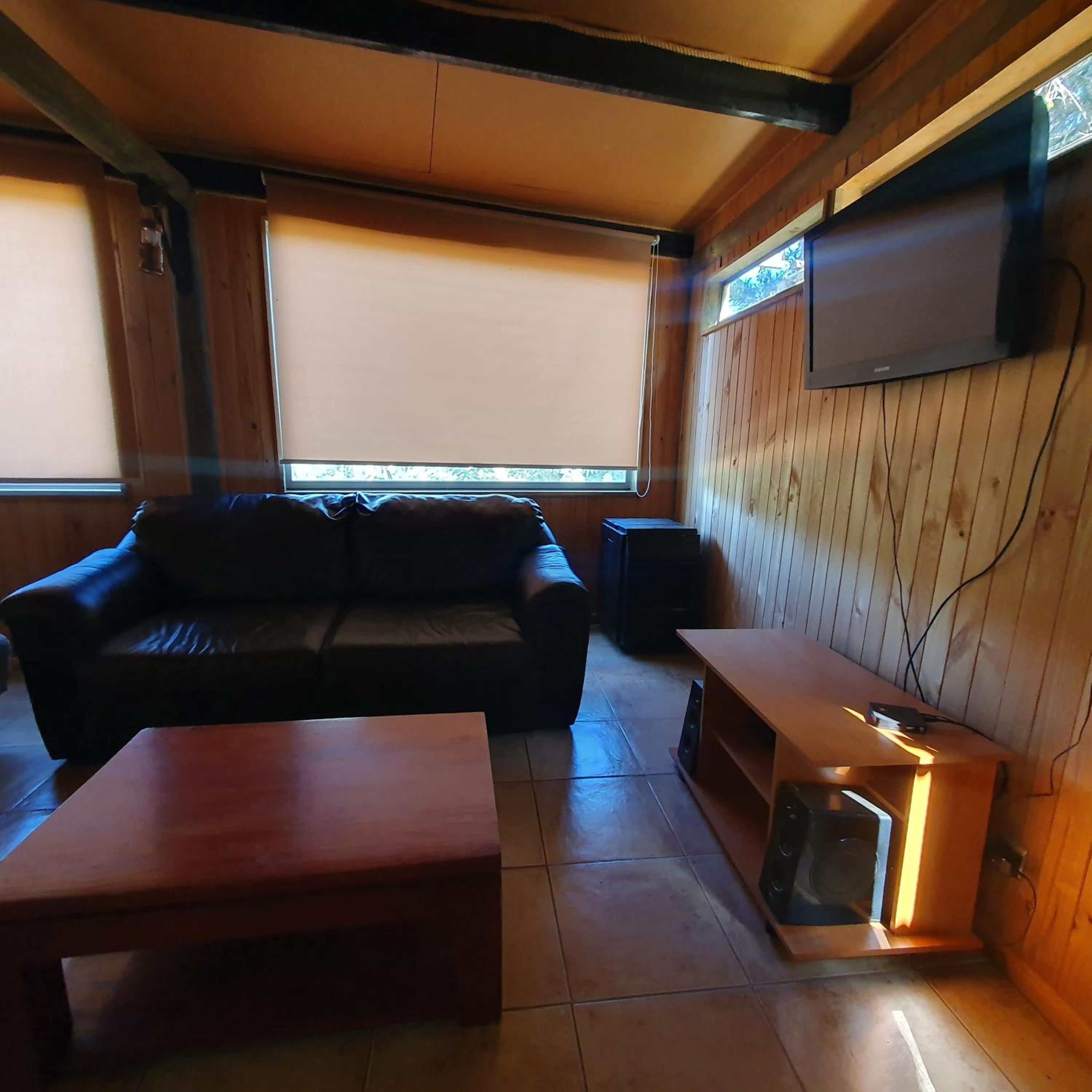Remodelada Cabaña Antoleo a metros de Lago Vichuquén