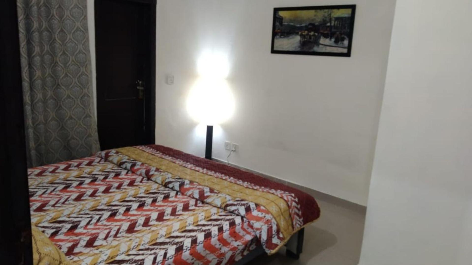 Luxurious 2 Bed Prosperous Haven view 3