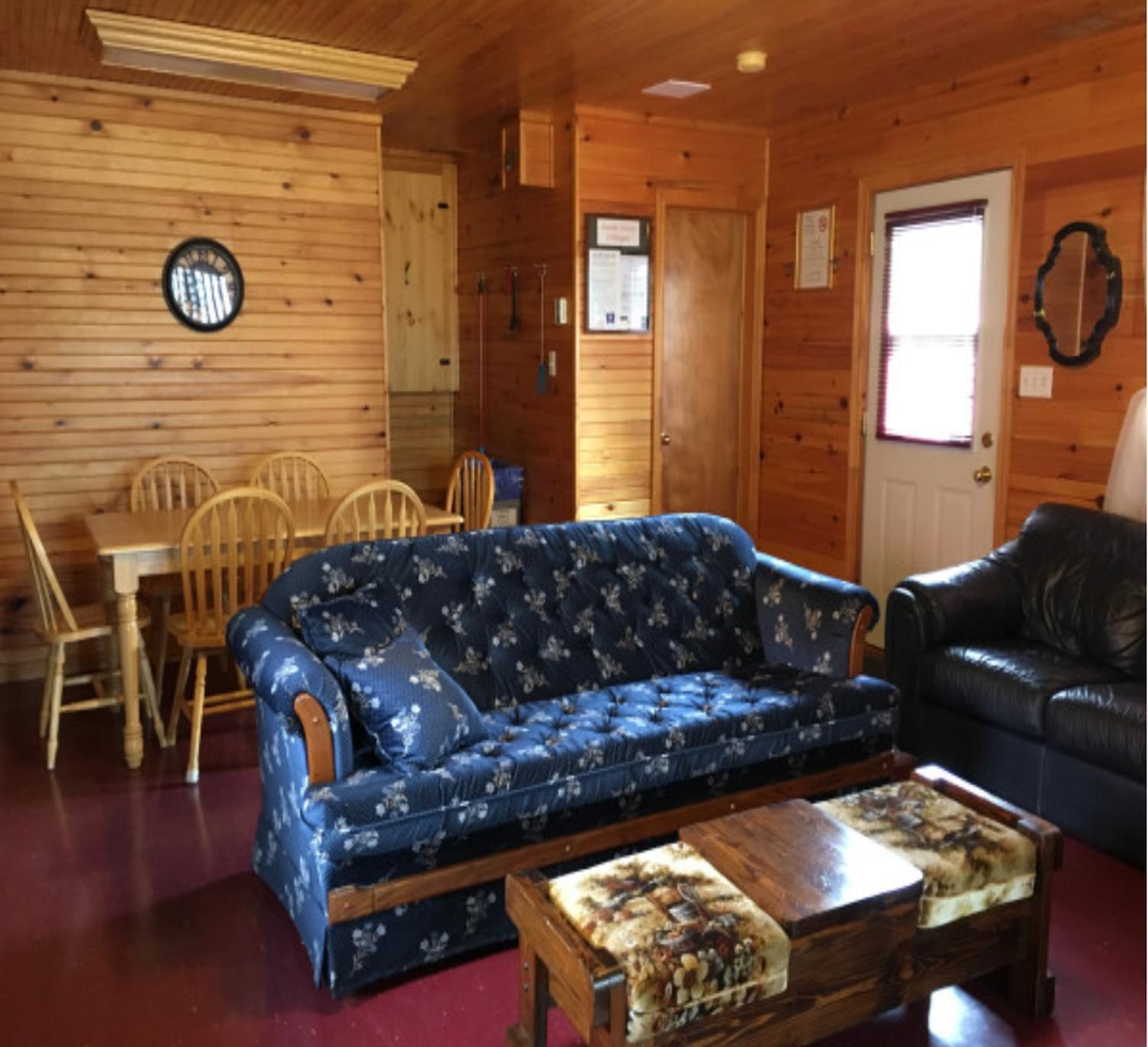 Sandy Shore Cottages Luxury Resort on Rice Lake