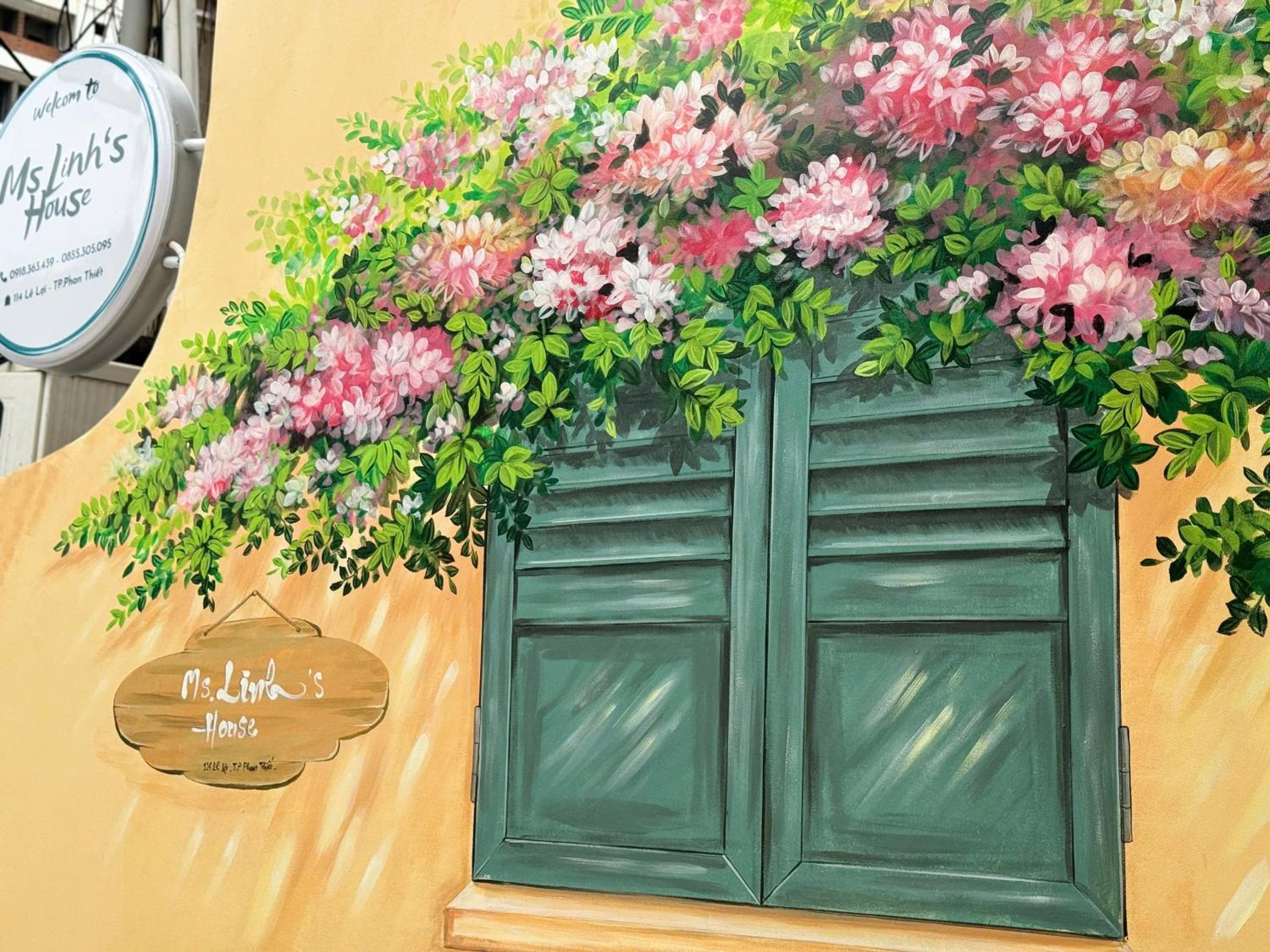 Linh House