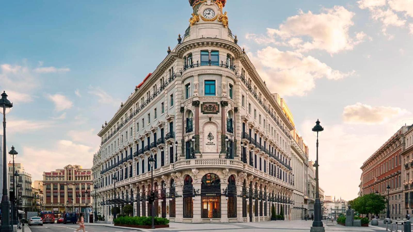 Vintage style apt in Madrid centro