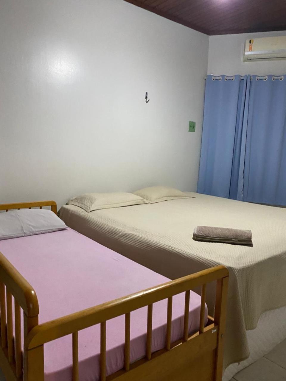 CASA COM PISCINA EM ÁREA NOBRE