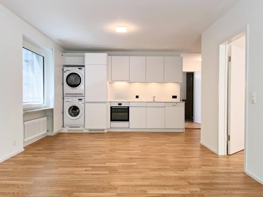 Fantastic 2BR in the city center - Sky7