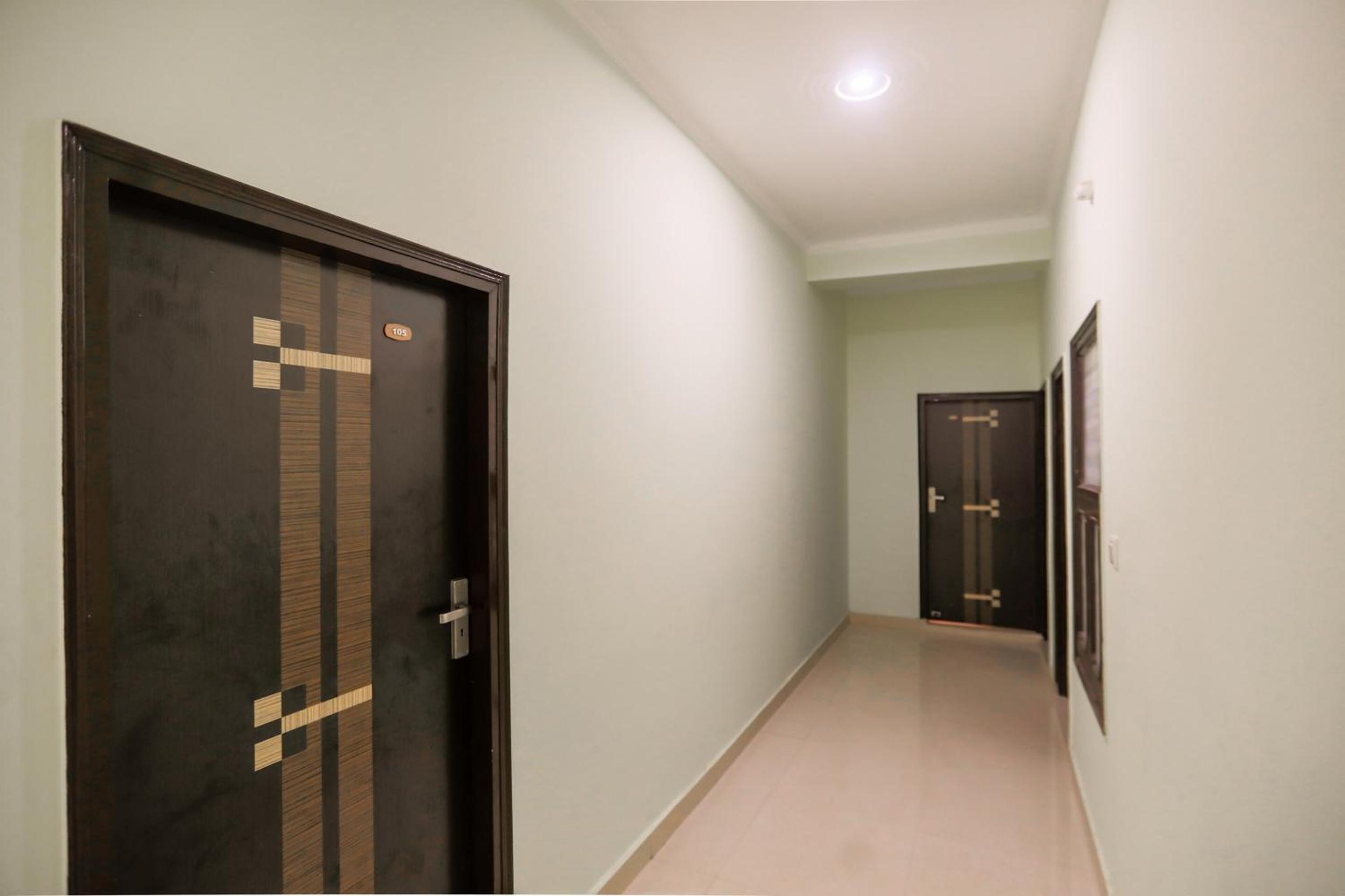 Hotel O Karan Guest House