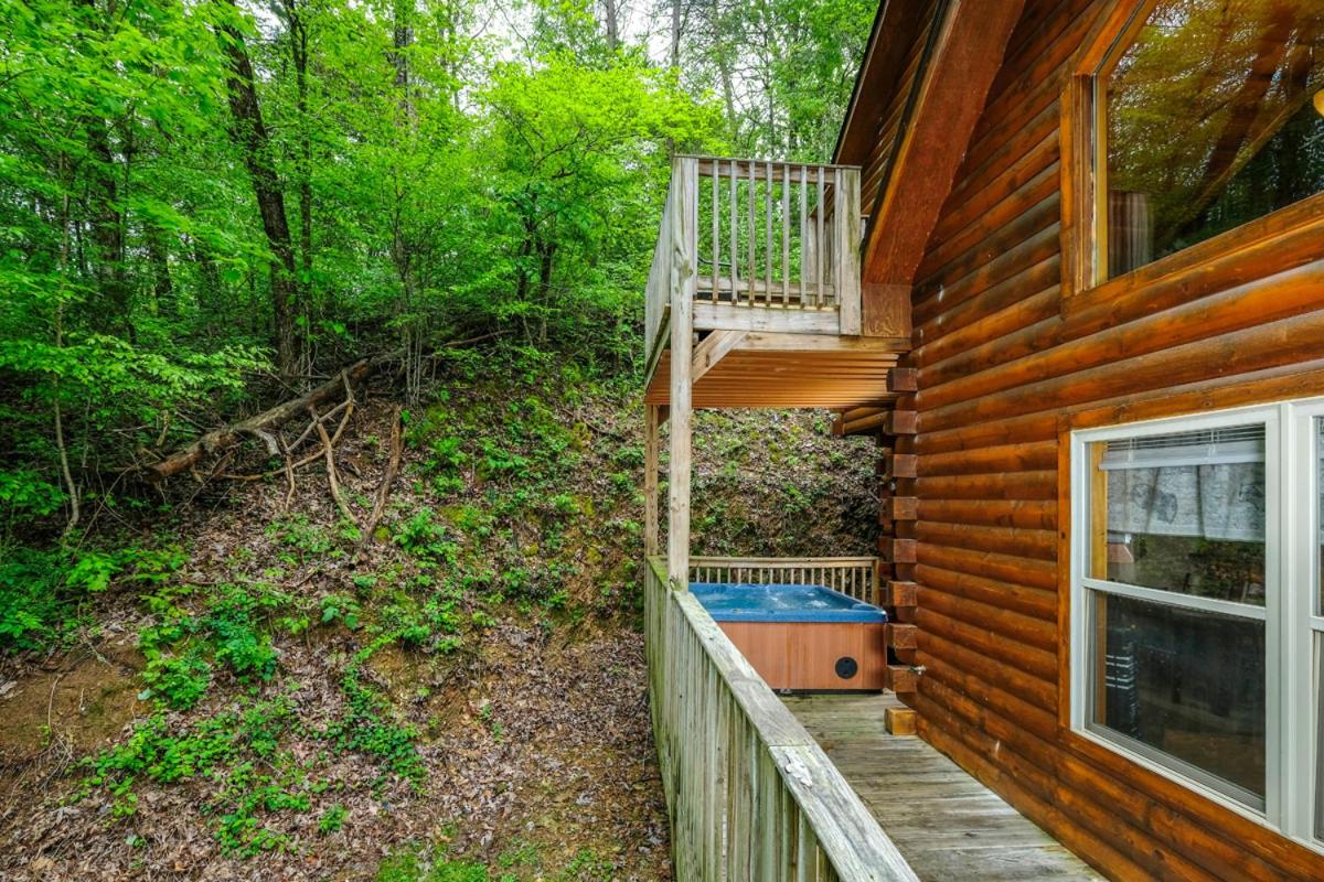 Pigeon Forge Hideaway By Colonial Properties