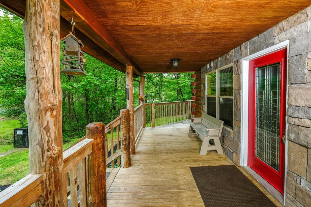 Pigeon Forge Hideaway By Colonial Properties