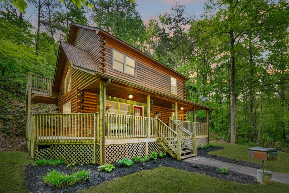 Pigeon Forge Hideaway By Colonial Properties