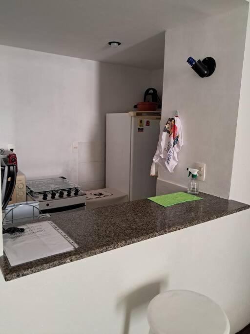 studio aconchegante para 02 na praia de Amaralina