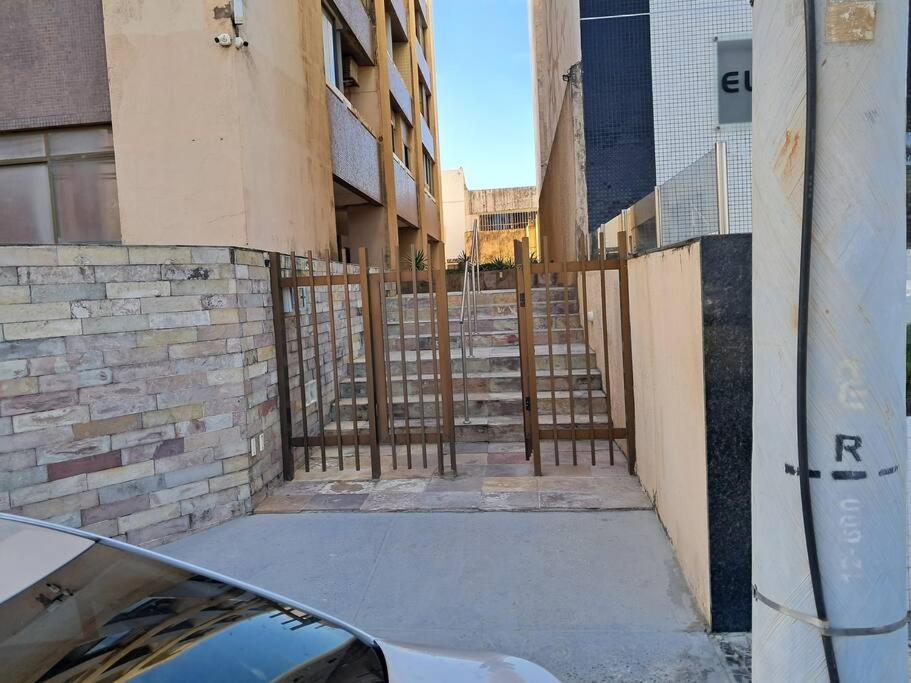 studio aconchegante para 02 na praia de Amaralina