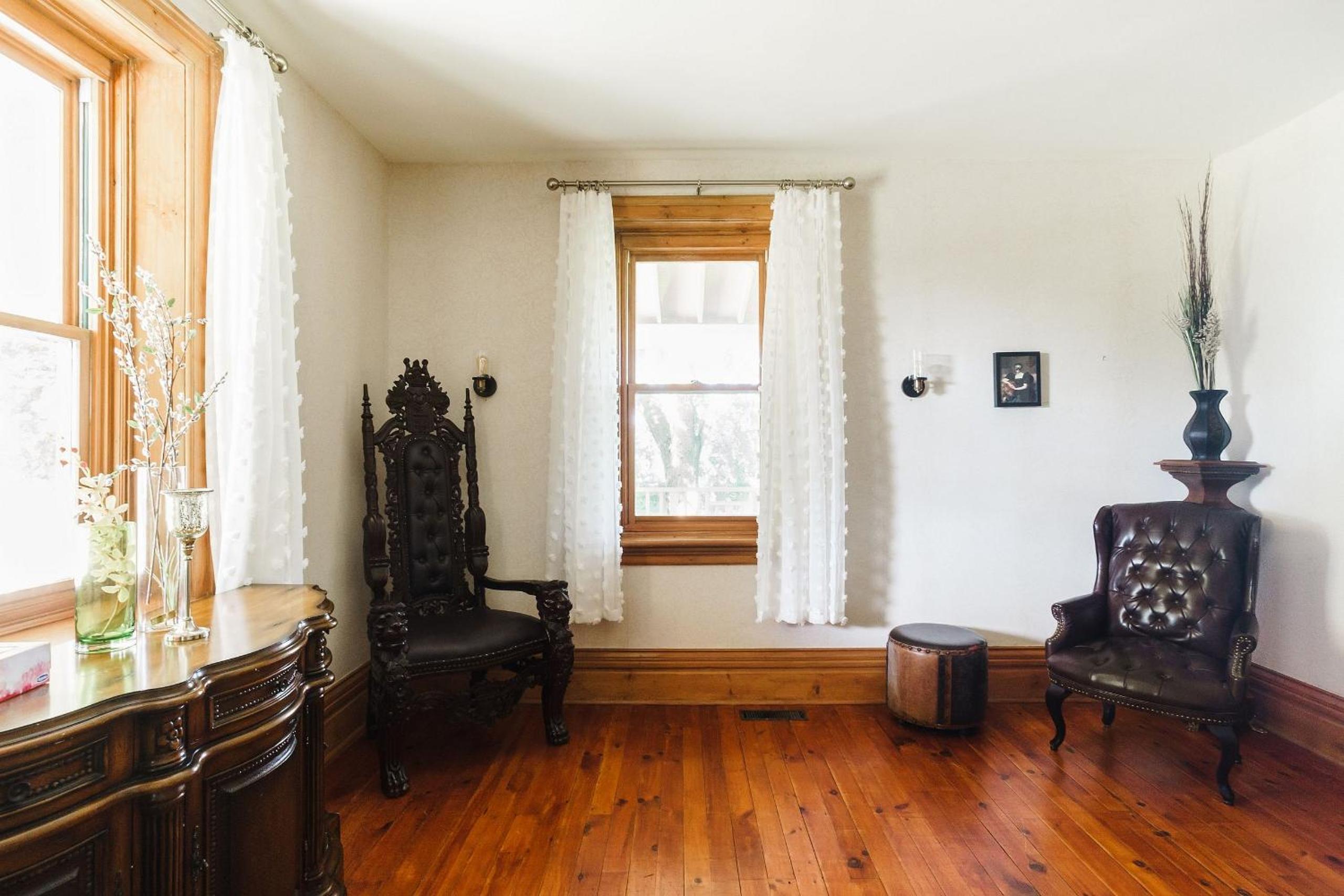 Doran Farm House